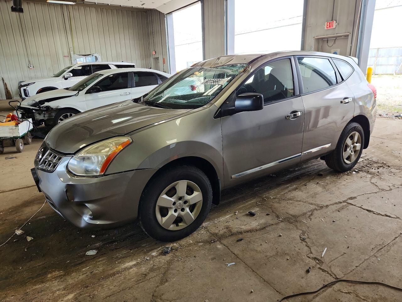 2011 Nissan Rogue S Silver vin: JN8AS5MV8BW680509