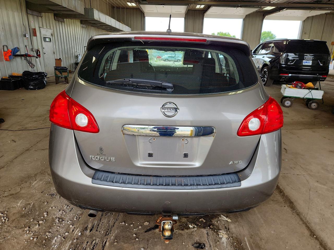 2011 Nissan Rogue S Silver vin: JN8AS5MV8BW680509