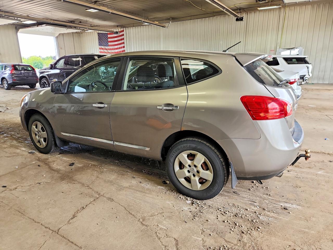 2011 Nissan Rogue S Silver vin: JN8AS5MV8BW680509