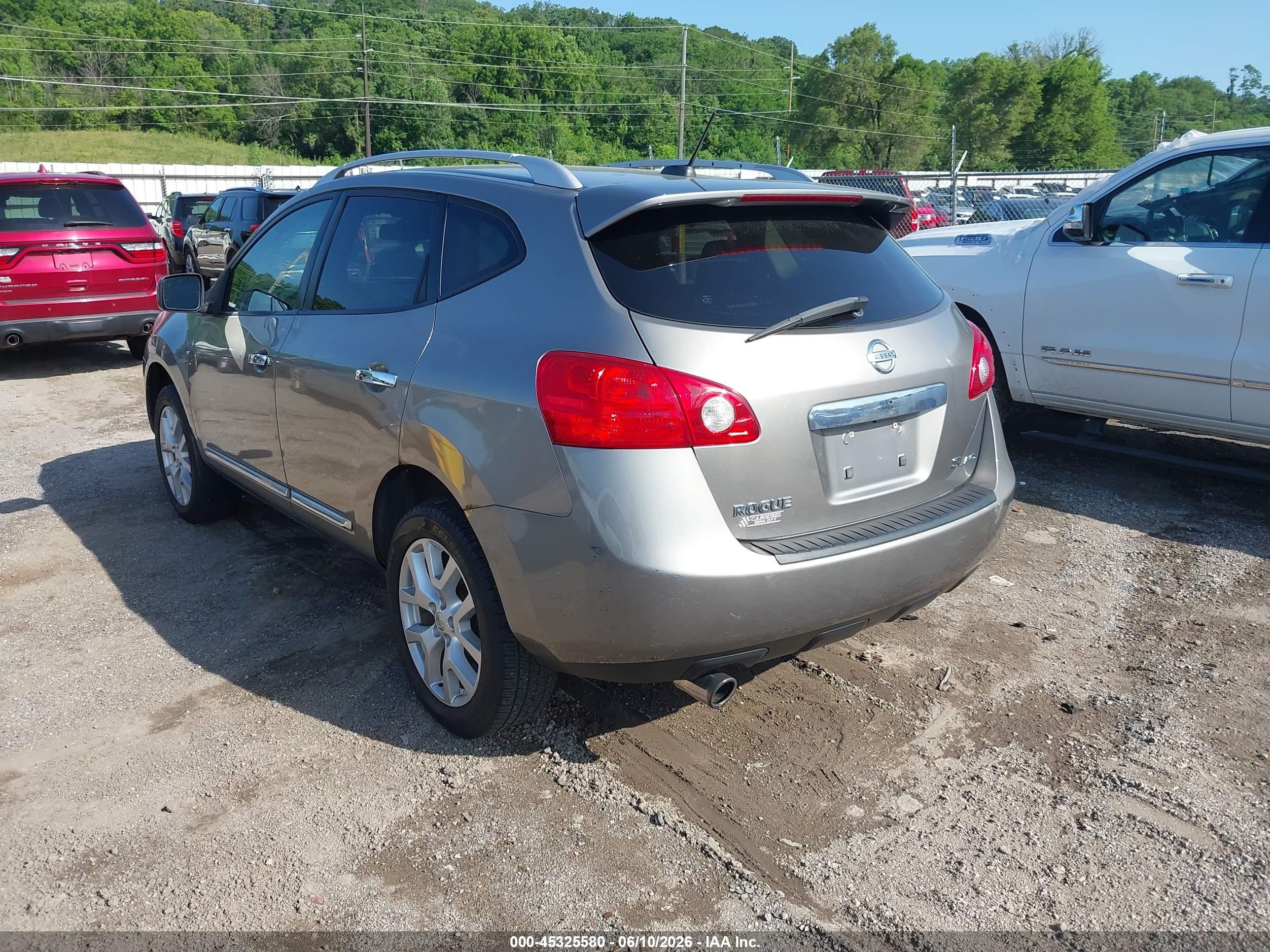 2011 Nissan Rogue Sv Gray vin: JN8AS5MV8BW688013