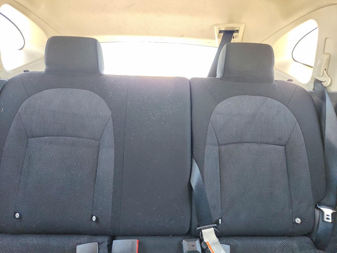 2011 Nissan Rogue S Серебряный vin: JN8AS5MV8BW688805