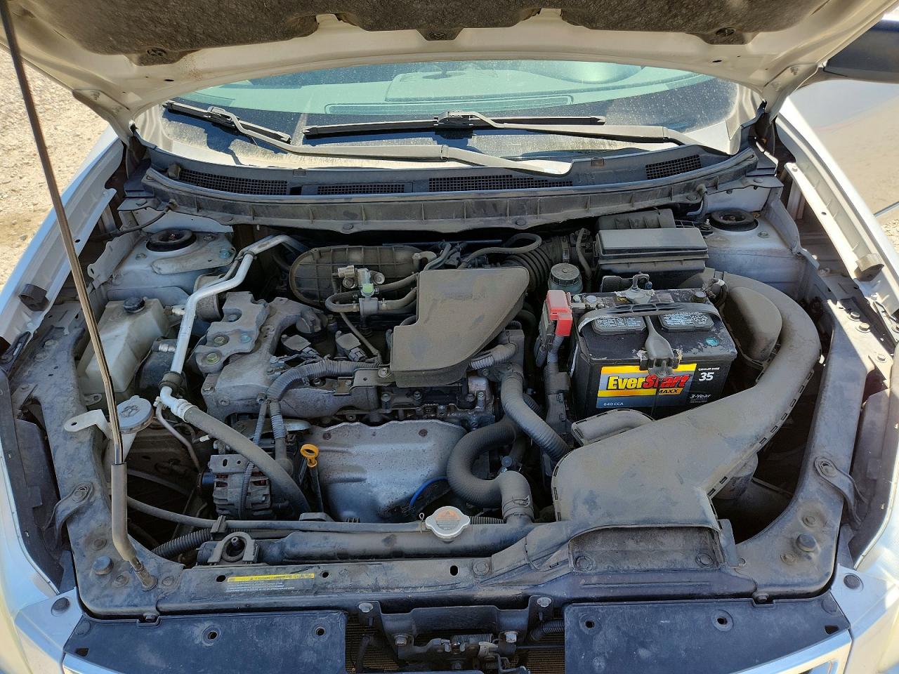 2011 Nissan Rogue S Серебряный vin: JN8AS5MV8BW688805