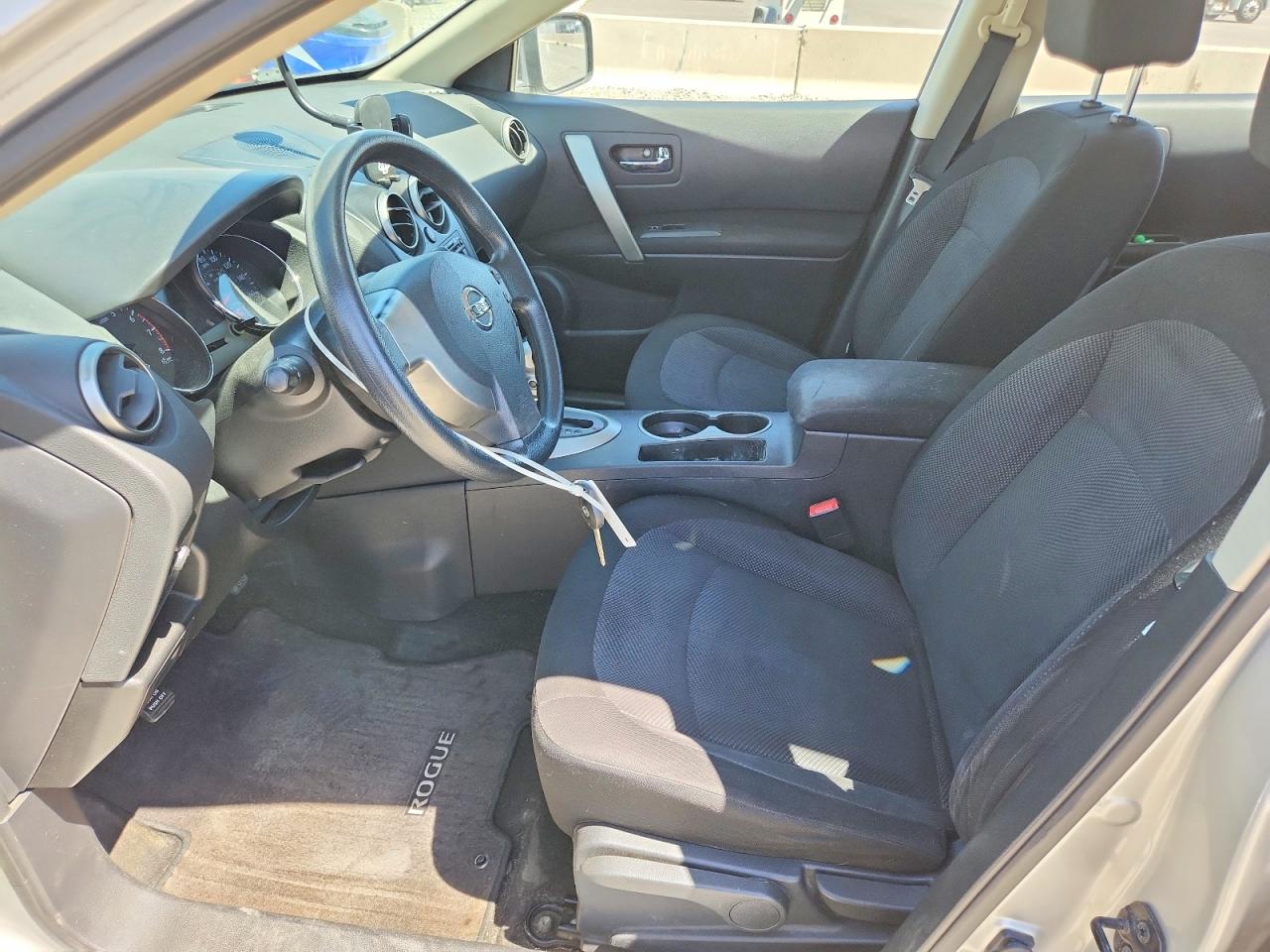 2011 Nissan Rogue S Серебряный vin: JN8AS5MV8BW688805