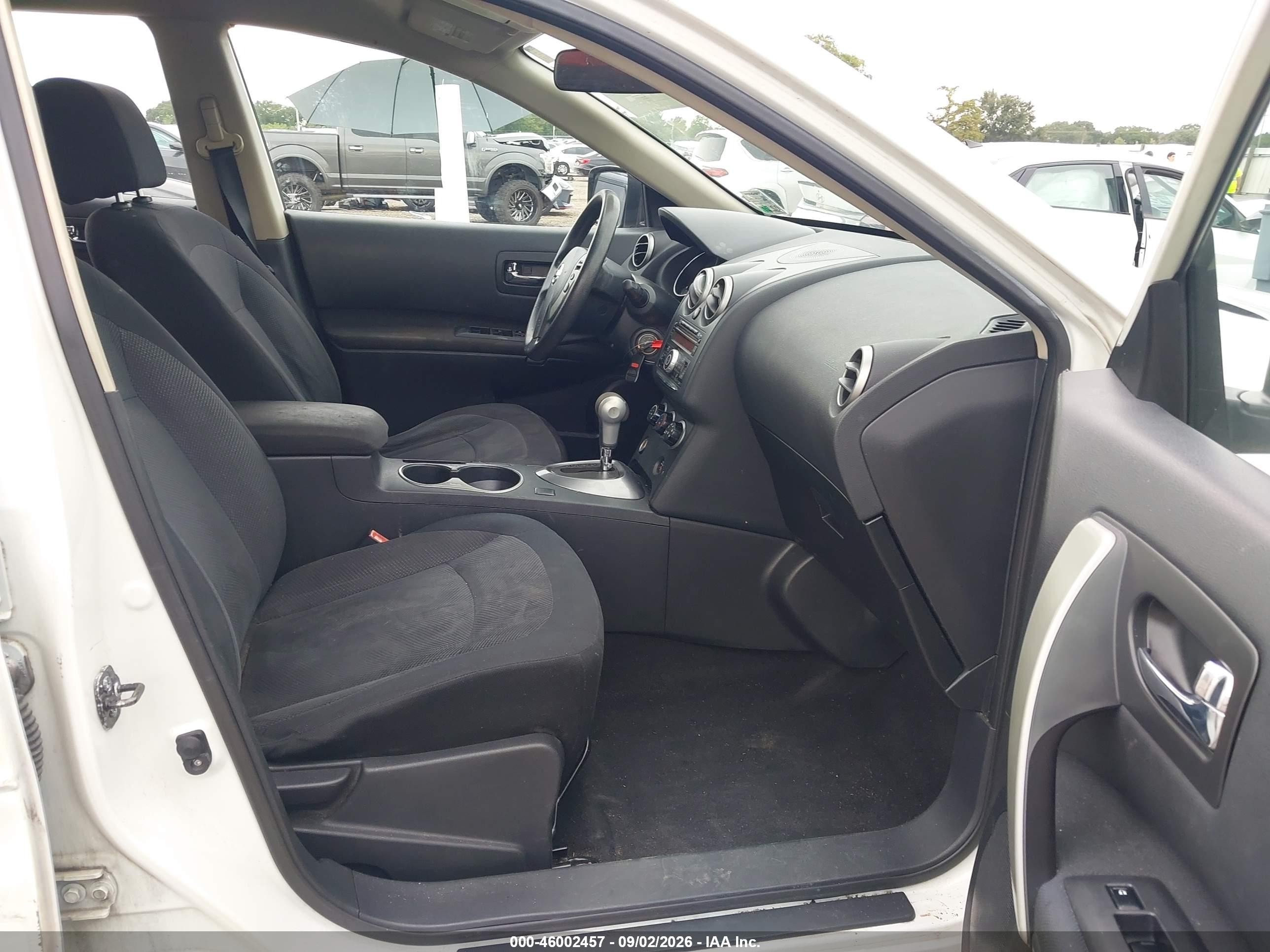 2012 Nissan Rogue S White vin: JN8AS5MV8CW372208