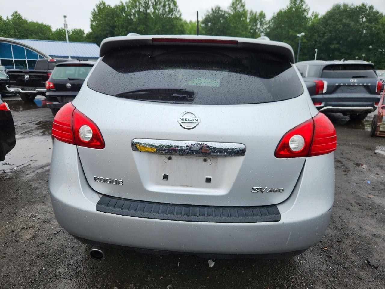 2012 Nissan Rogue S Silver vin: JN8AS5MV8CW375142
