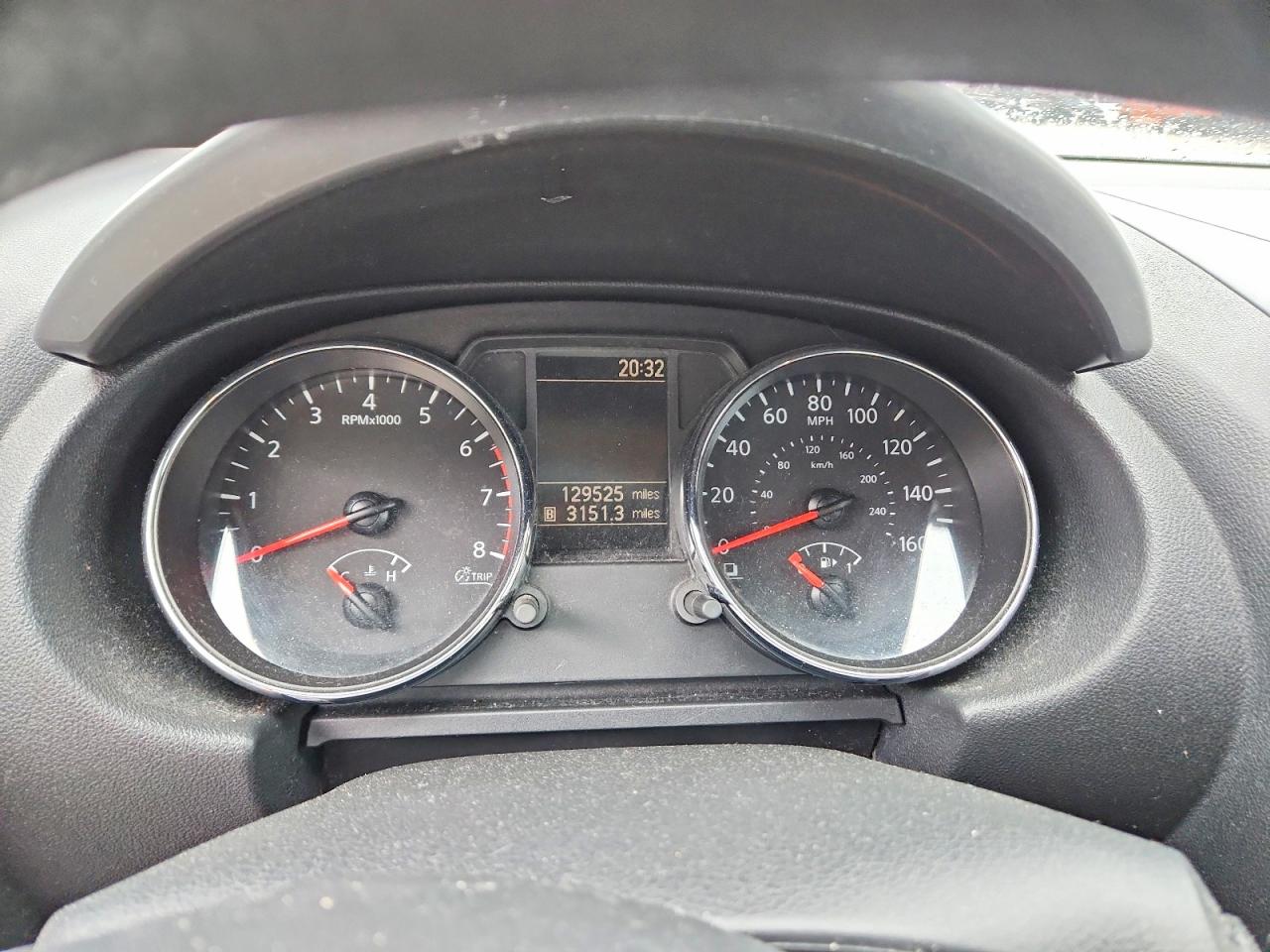 2012 Nissan Rogue S White vin: JN8AS5MV8CW391700