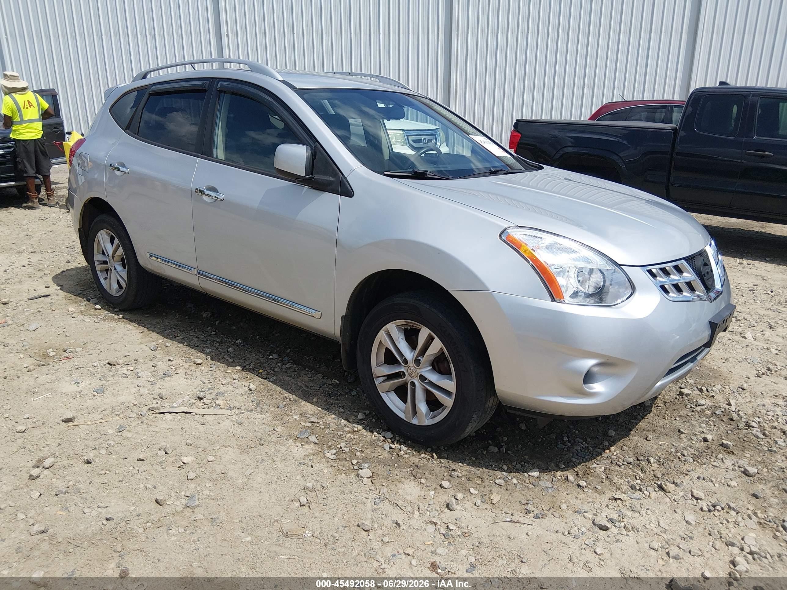 2012 Nissan Rogue Sv Silver vin: JN8AS5MV8CW403912