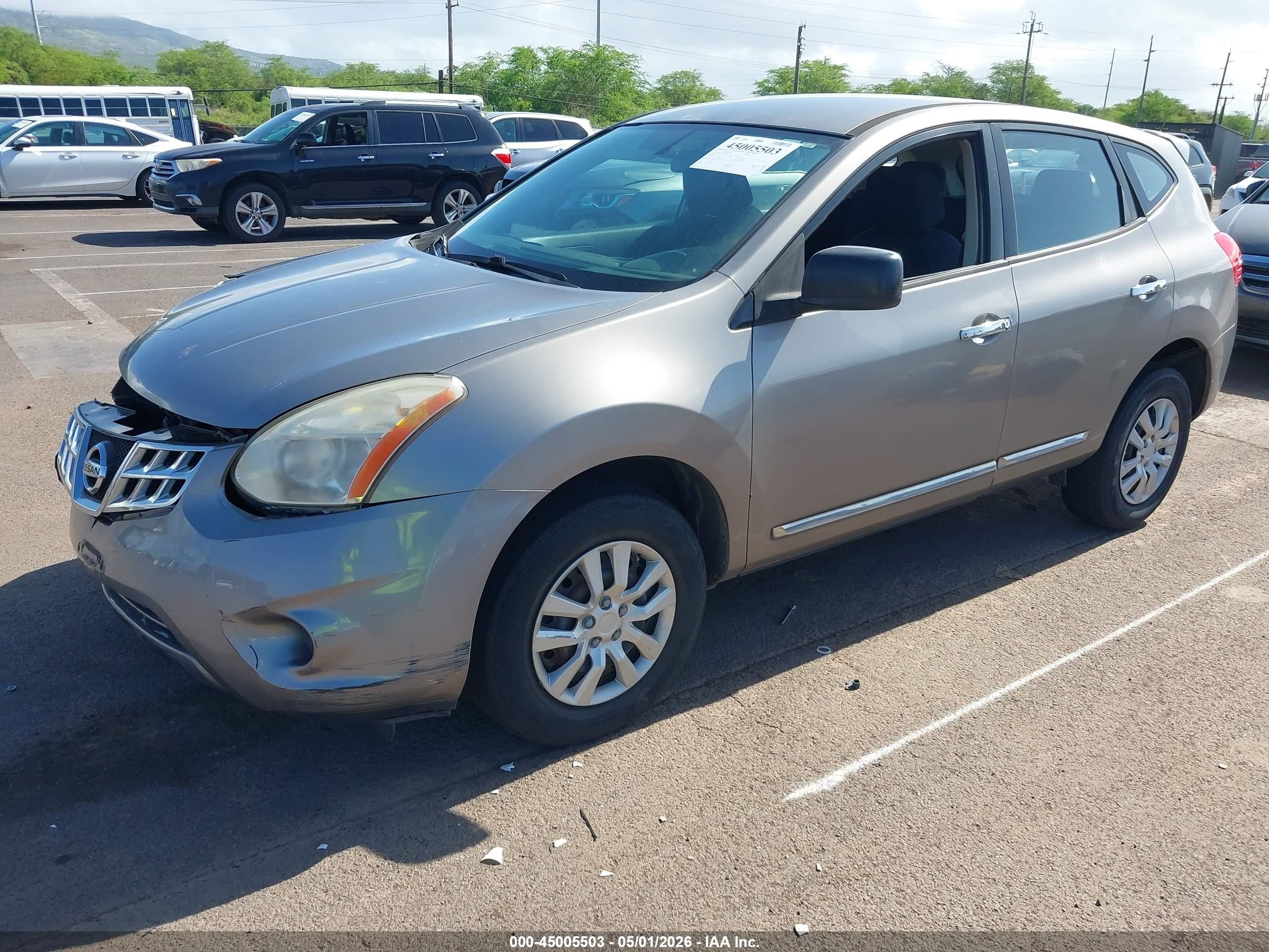 2013 Nissan Rogue S Бежевый vin: JN8AS5MV8DW119794
