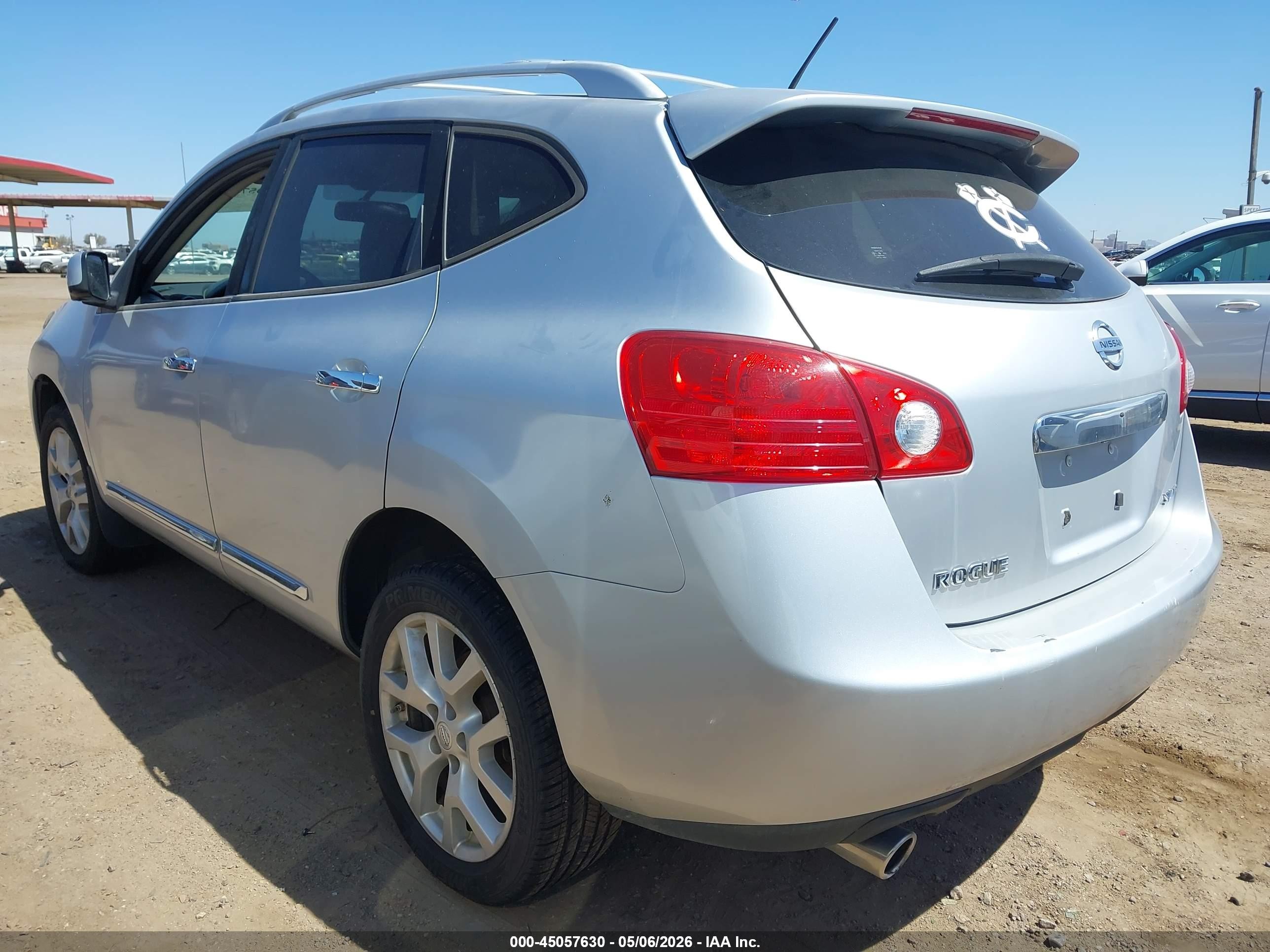 2013 Nissan Rogue Sv W/sl Pkg Серебряный vin: JN8AS5MV8DW128849