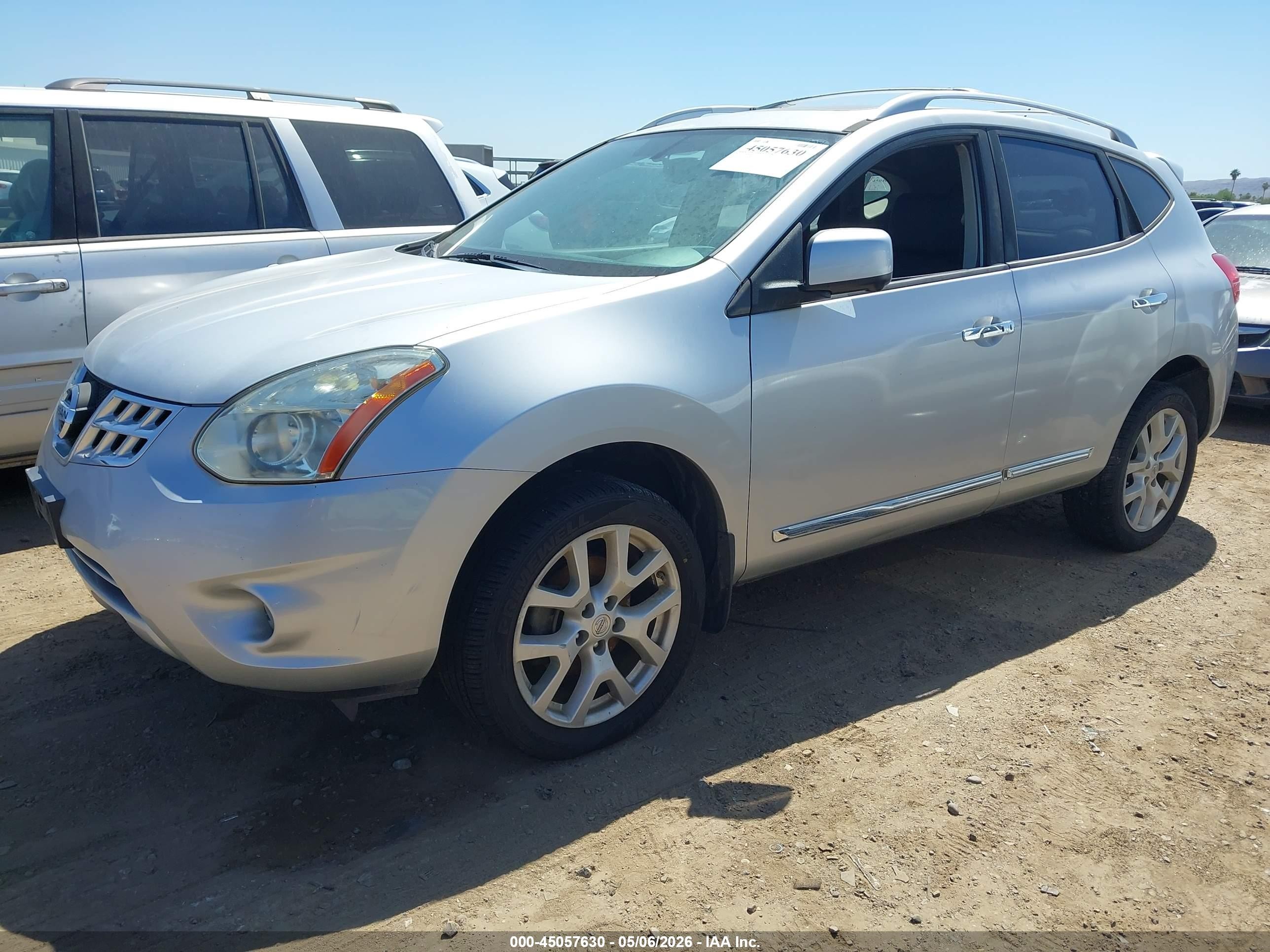 2013 Nissan Rogue Sv W/sl Pkg Серебряный vin: JN8AS5MV8DW128849