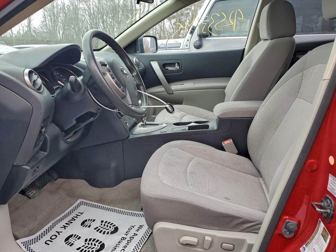 2013 Nissan Rogue S Red vin: JN8AS5MV8DW131928