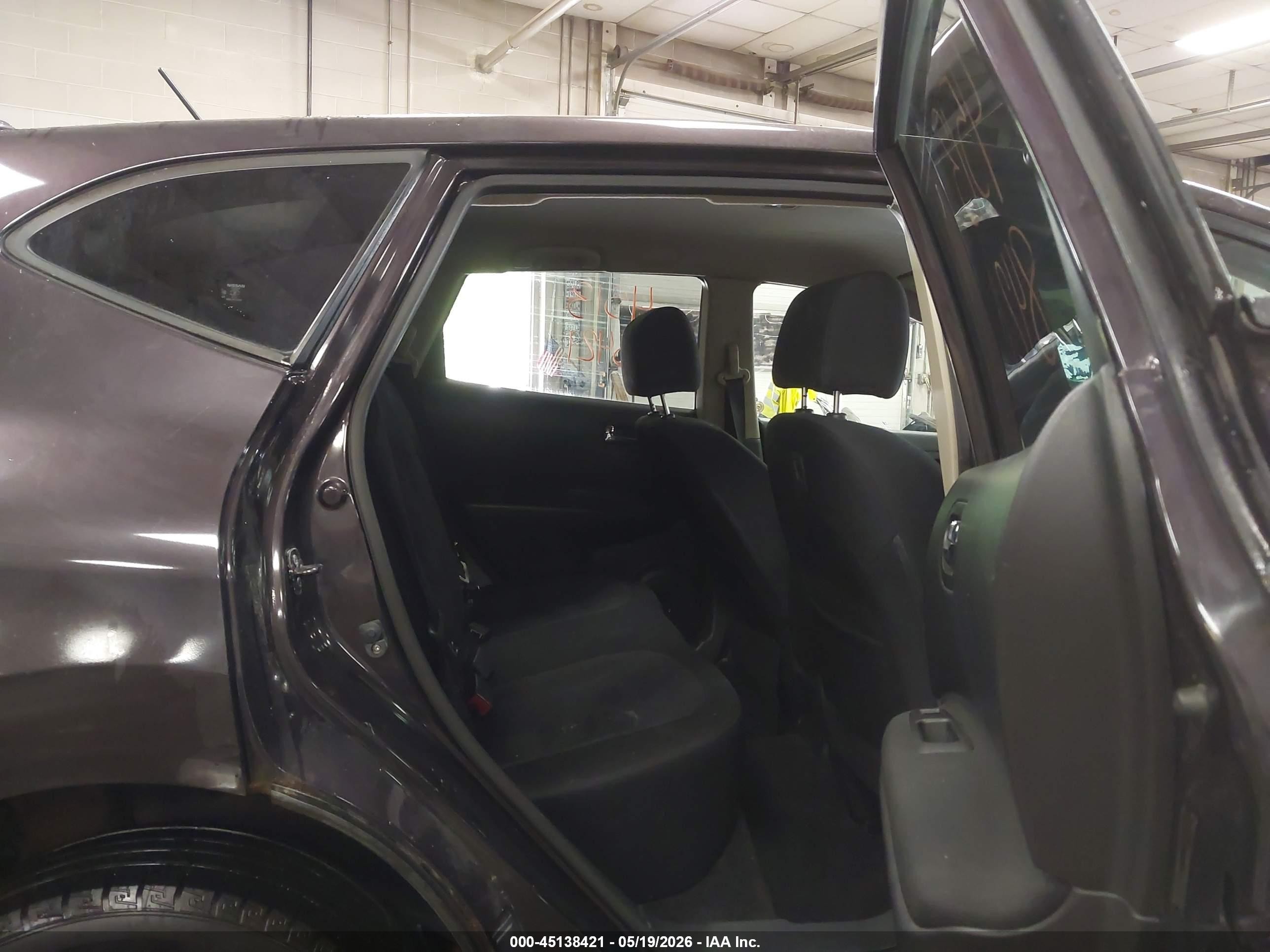 2013 Nissan Rogue S Maroon vin: JN8AS5MV8DW140841