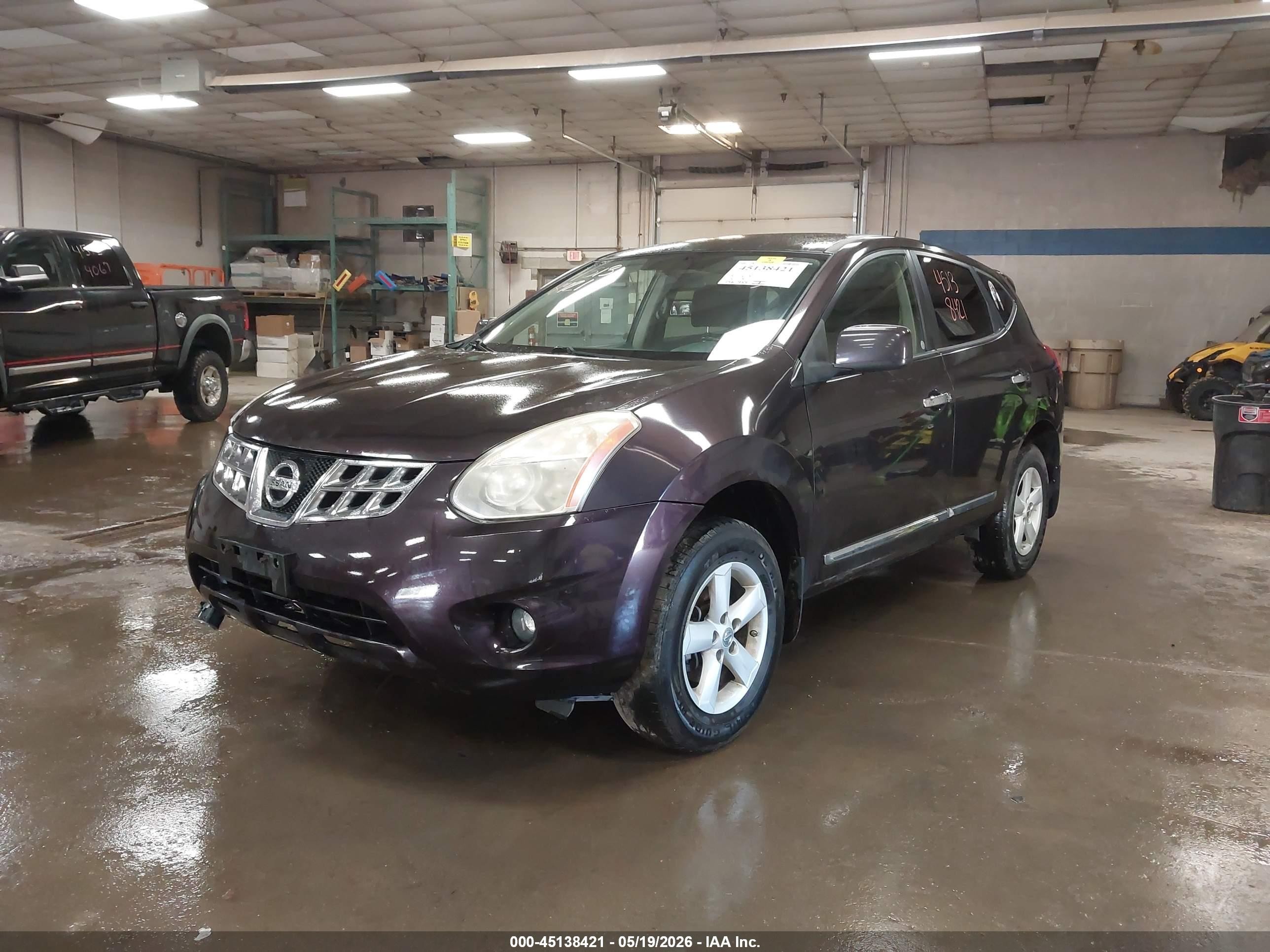 2013 Nissan Rogue S Maroon vin: JN8AS5MV8DW140841