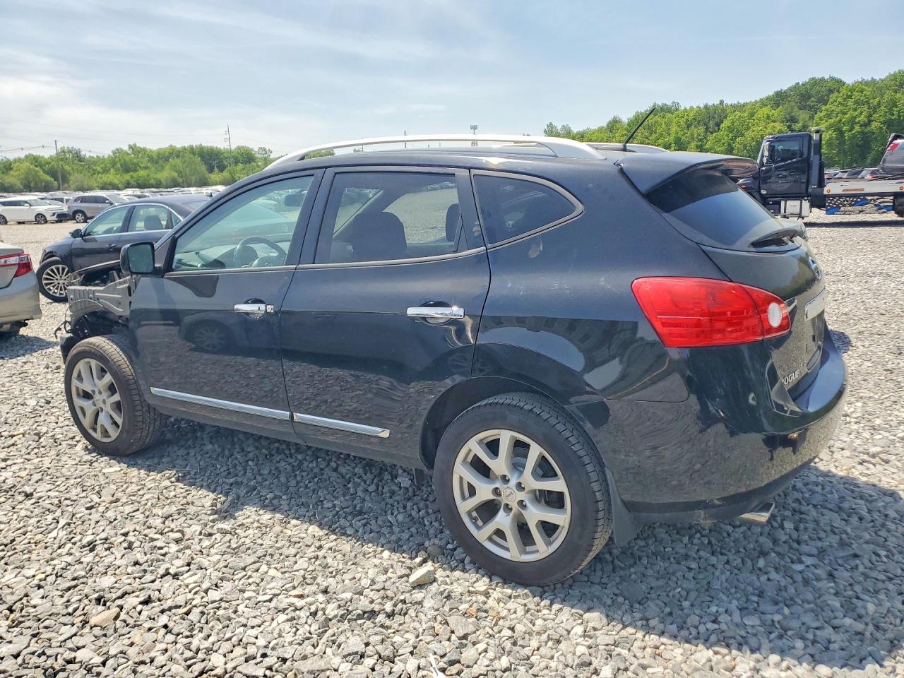 2013 Nissan Rogue S Черный vin: JN8AS5MV8DW609152
