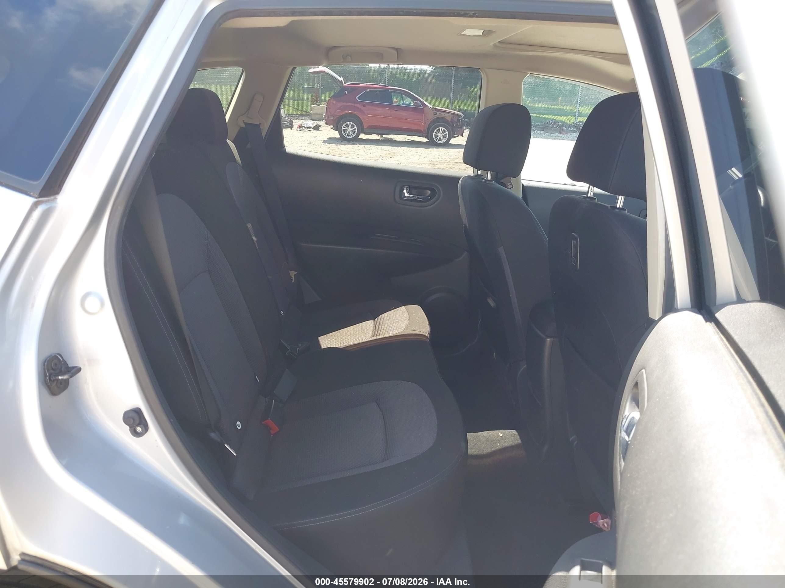 2013 Nissan Rogue Sv Silver vin: JN8AS5MV8DW617414