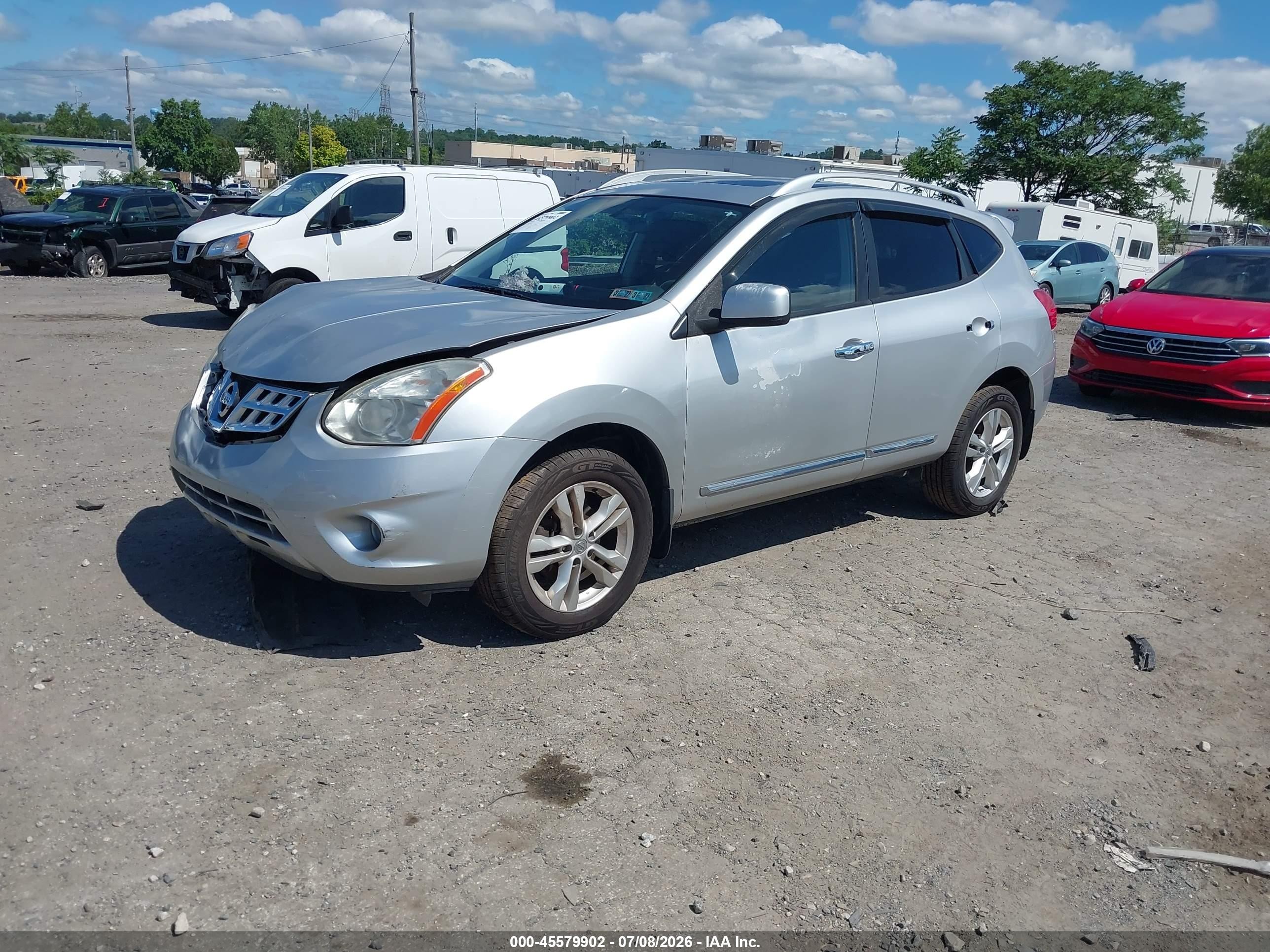 2013 Nissan Rogue Sv Silver vin: JN8AS5MV8DW617414