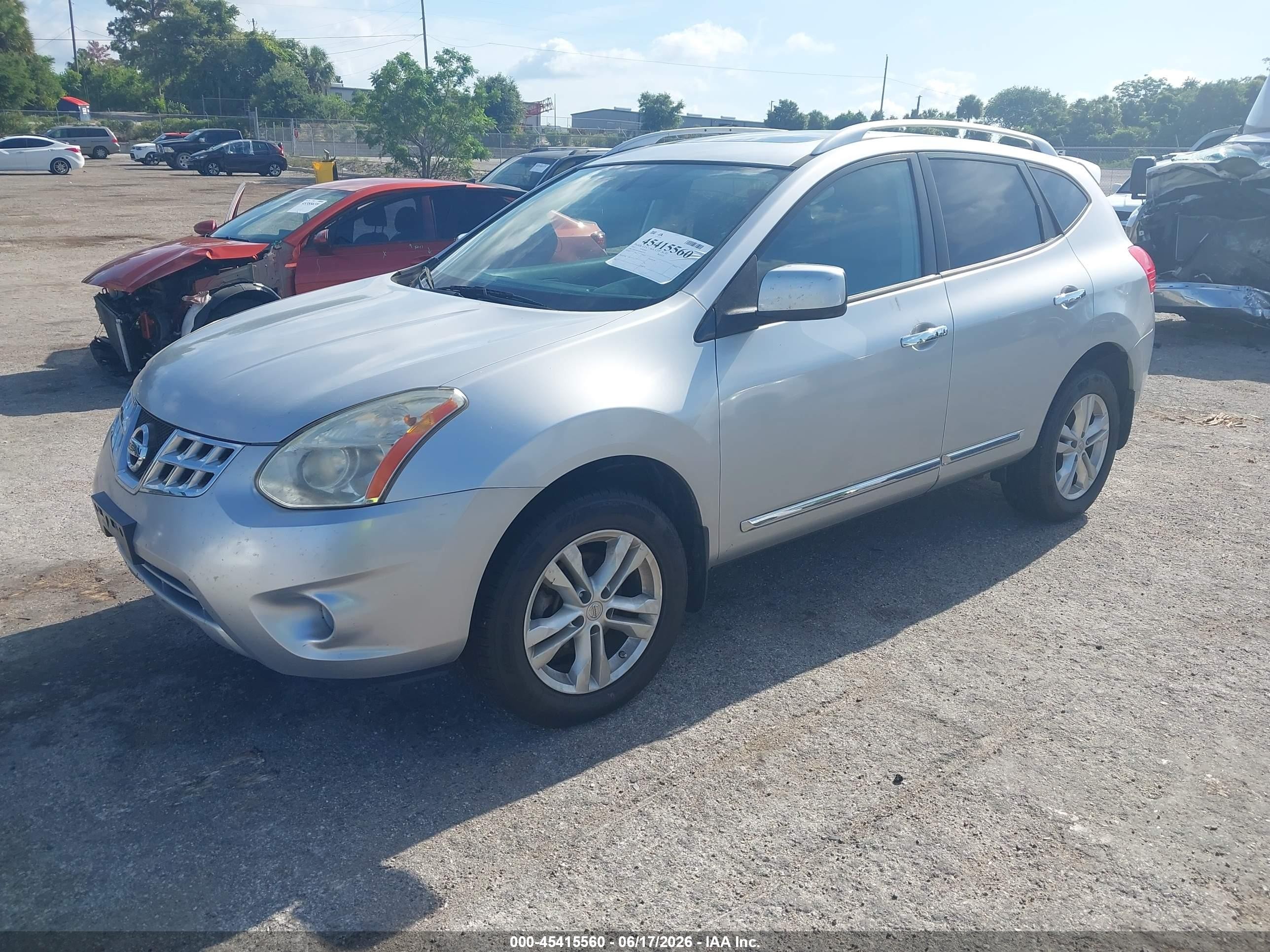 2013 Nissan Rogue Sv Silver vin: JN8AS5MV8DW621334
