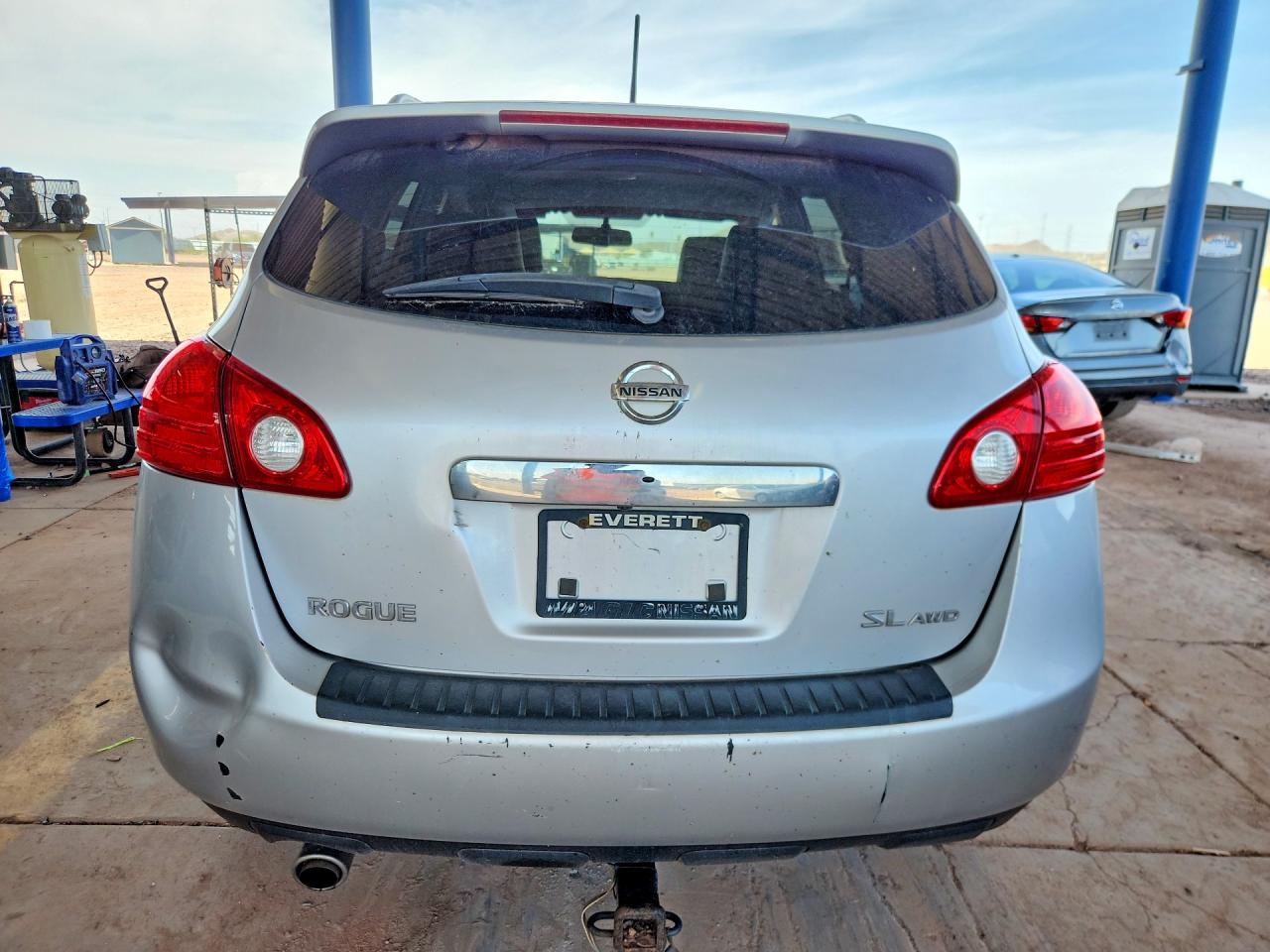 2013 Nissan Rogue S Silver vin: JN8AS5MV8DW643995