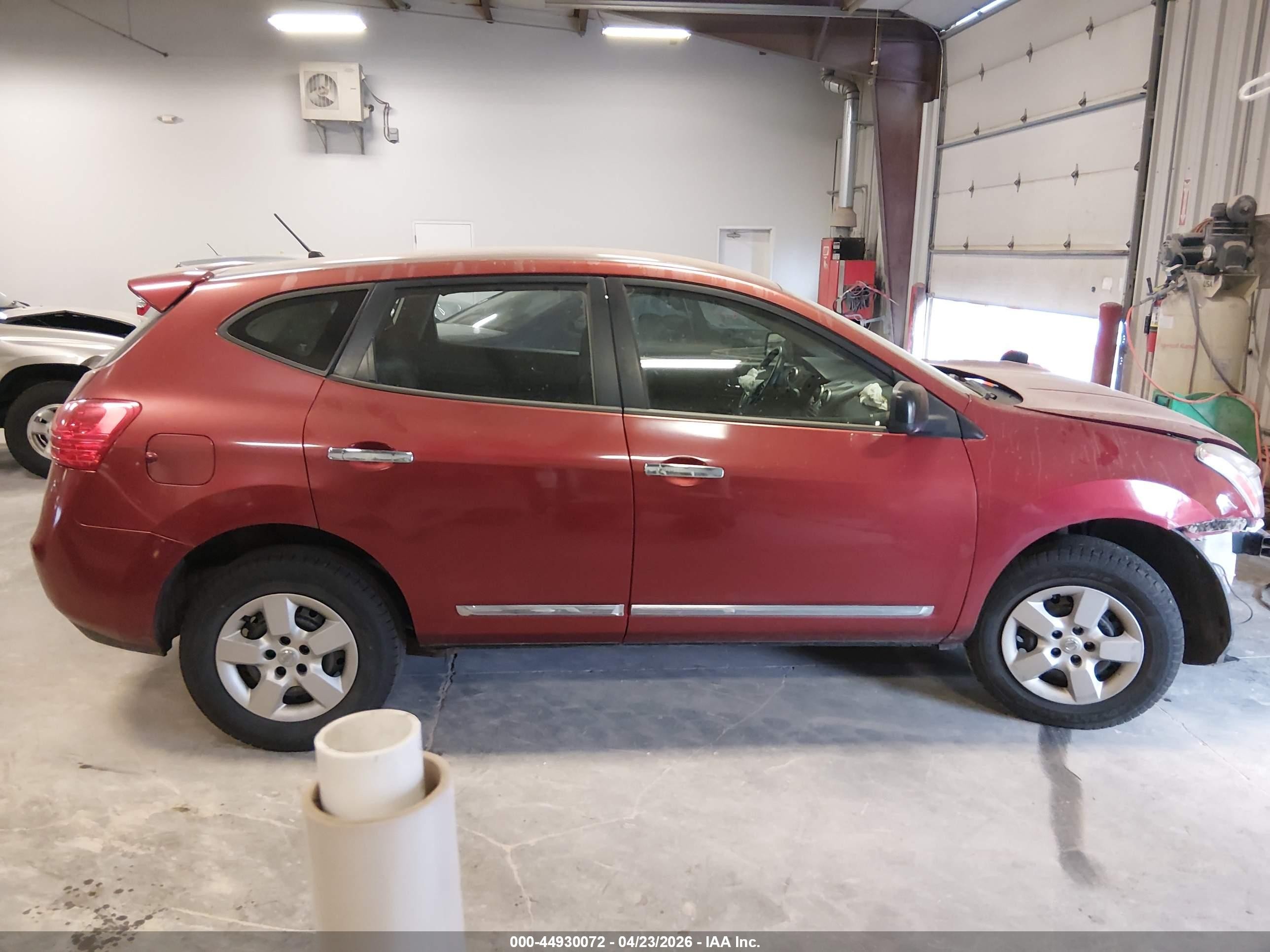 2013 Nissan Rogue S Красный vin: JN8AS5MV8DW648730