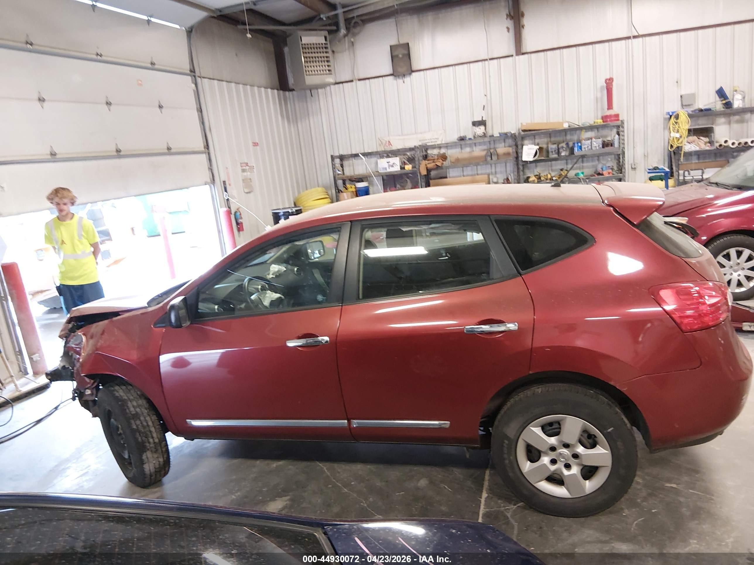 2013 Nissan Rogue S Красный vin: JN8AS5MV8DW648730