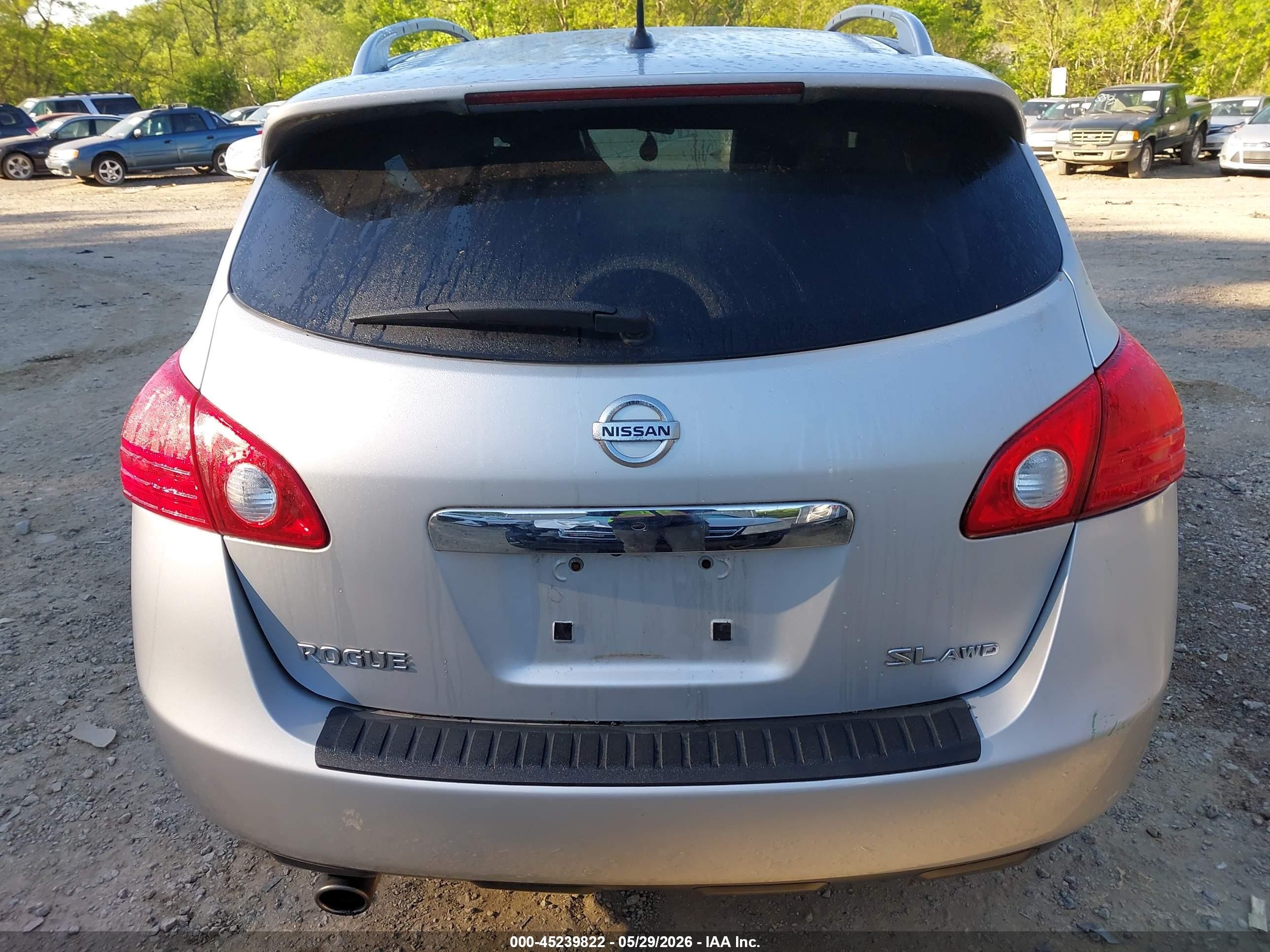 2013 Nissan Rogue Sv W/sl Pkg Серебряный vin: JN8AS5MV8DW648792