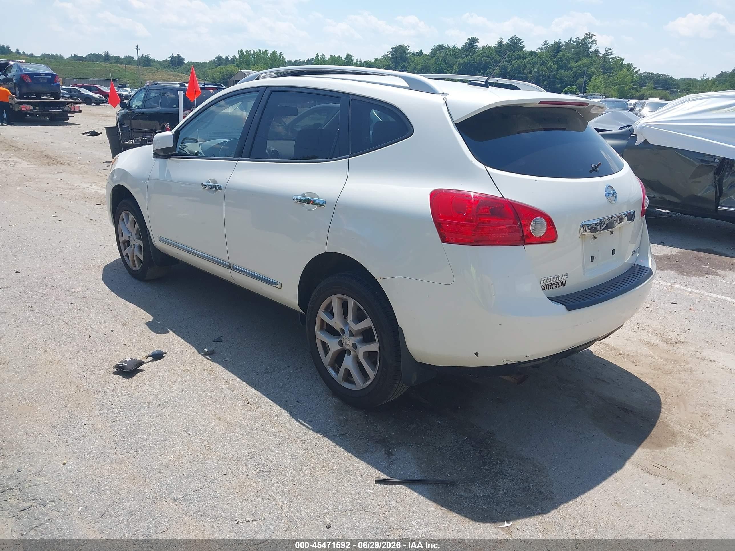 2013 Nissan Rogue Sv W/sl Pkg White vin: JN8AS5MV8DW653359