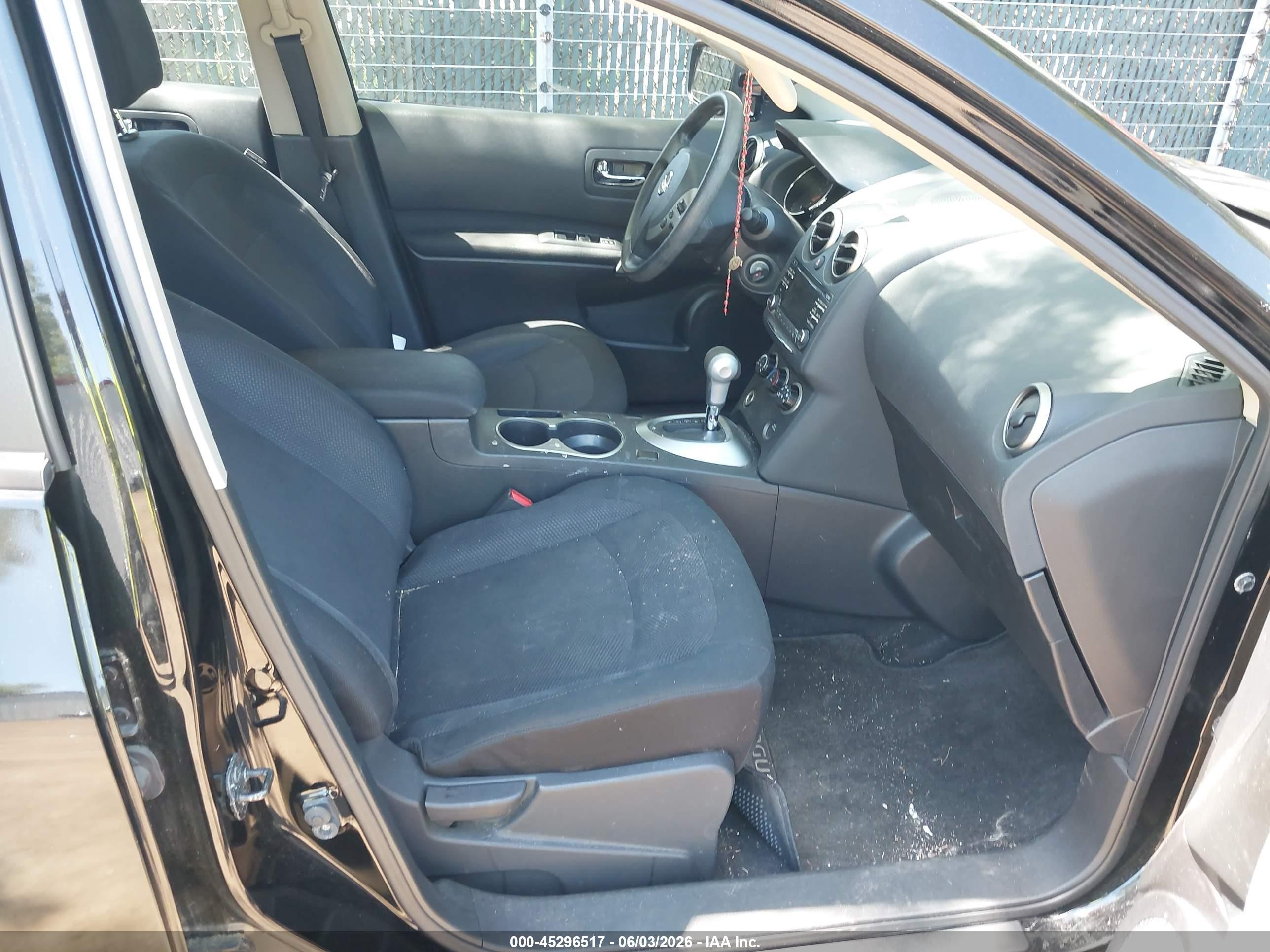 2015 Nissan Rogue Select S Black vin: JN8AS5MV8FW255815