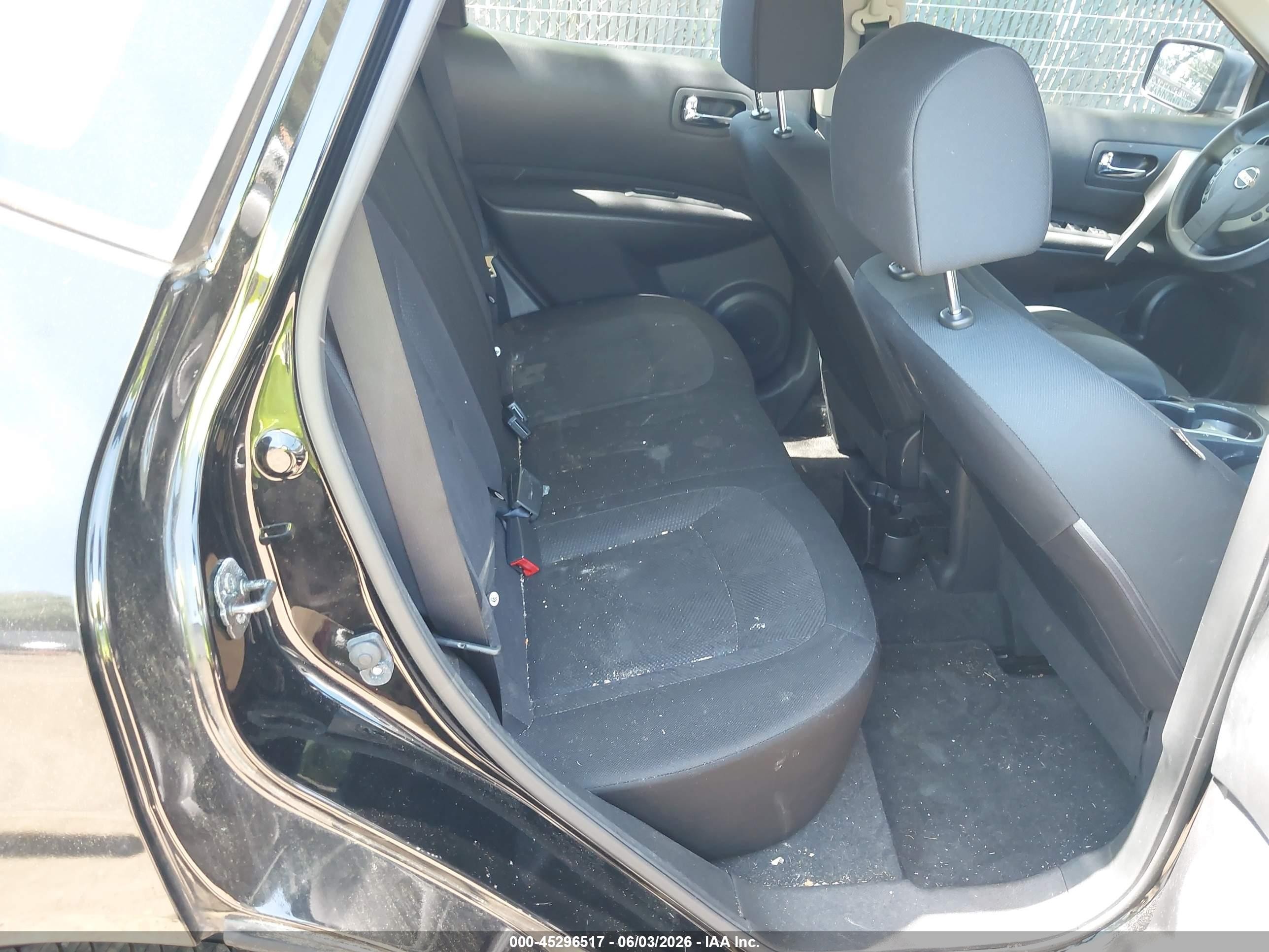 2015 Nissan Rogue Select S Black vin: JN8AS5MV8FW255815