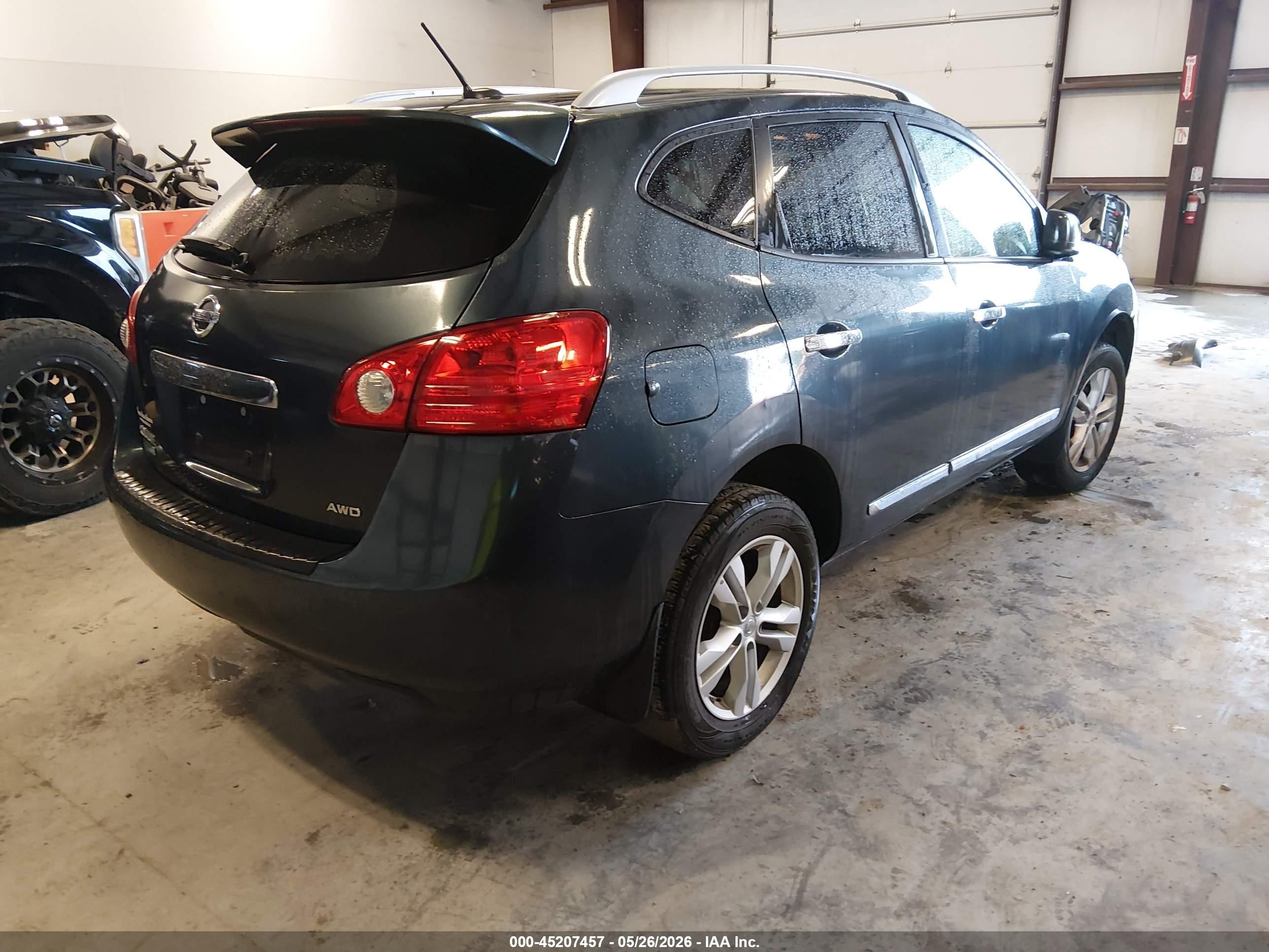 2015 Nissan Rogue Select S Синий vin: JN8AS5MV8FW750726