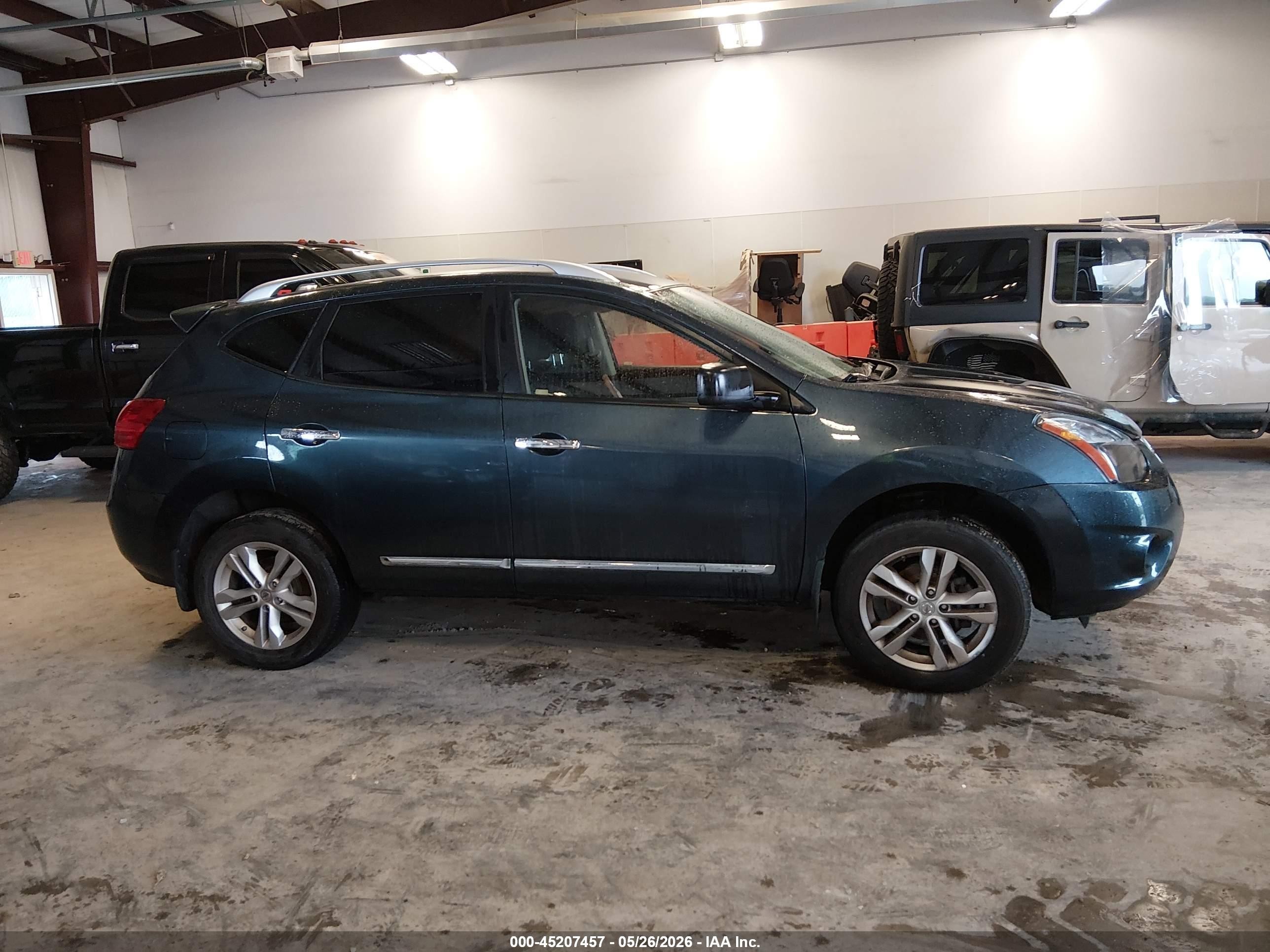 2015 Nissan Rogue Select S Синий vin: JN8AS5MV8FW750726
