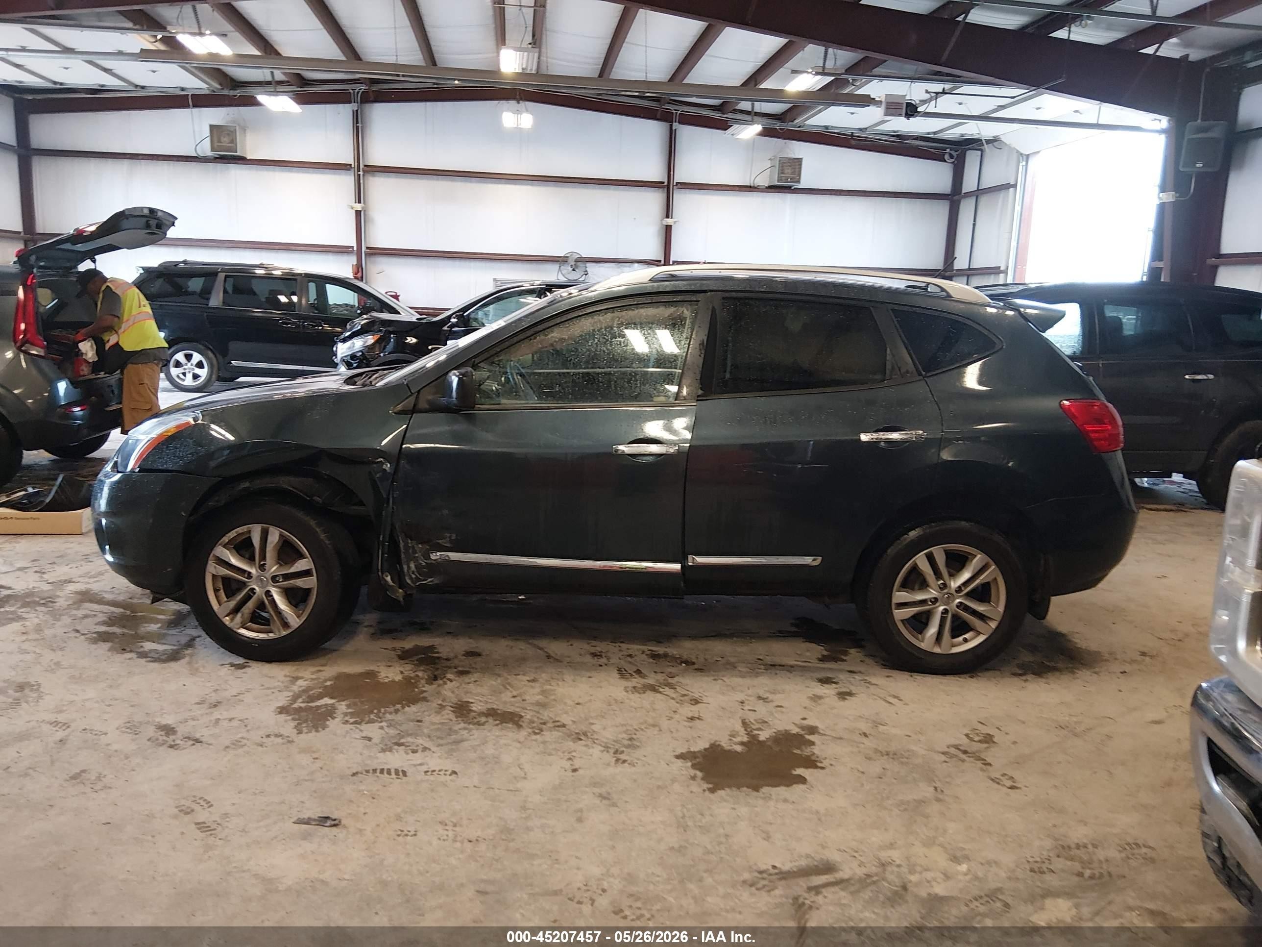 2015 Nissan Rogue Select S Синий vin: JN8AS5MV8FW750726