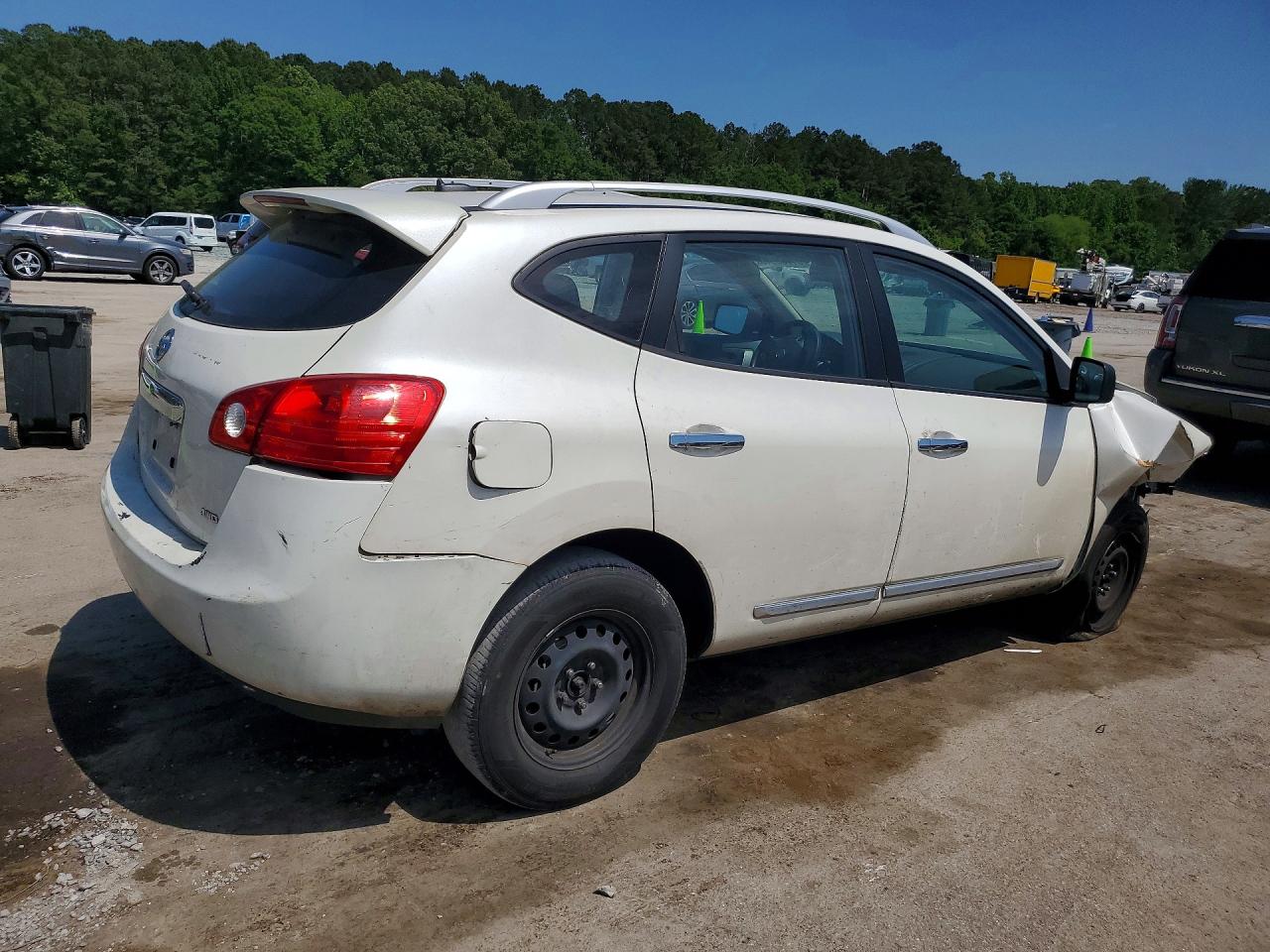 2015 Nissan Rogue Select S White vin: JN8AS5MV8FW758776