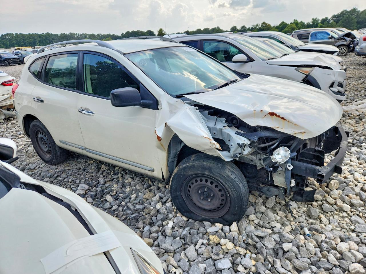 2015 Nissan Rogue Select S White vin: JN8AS5MV8FW758776