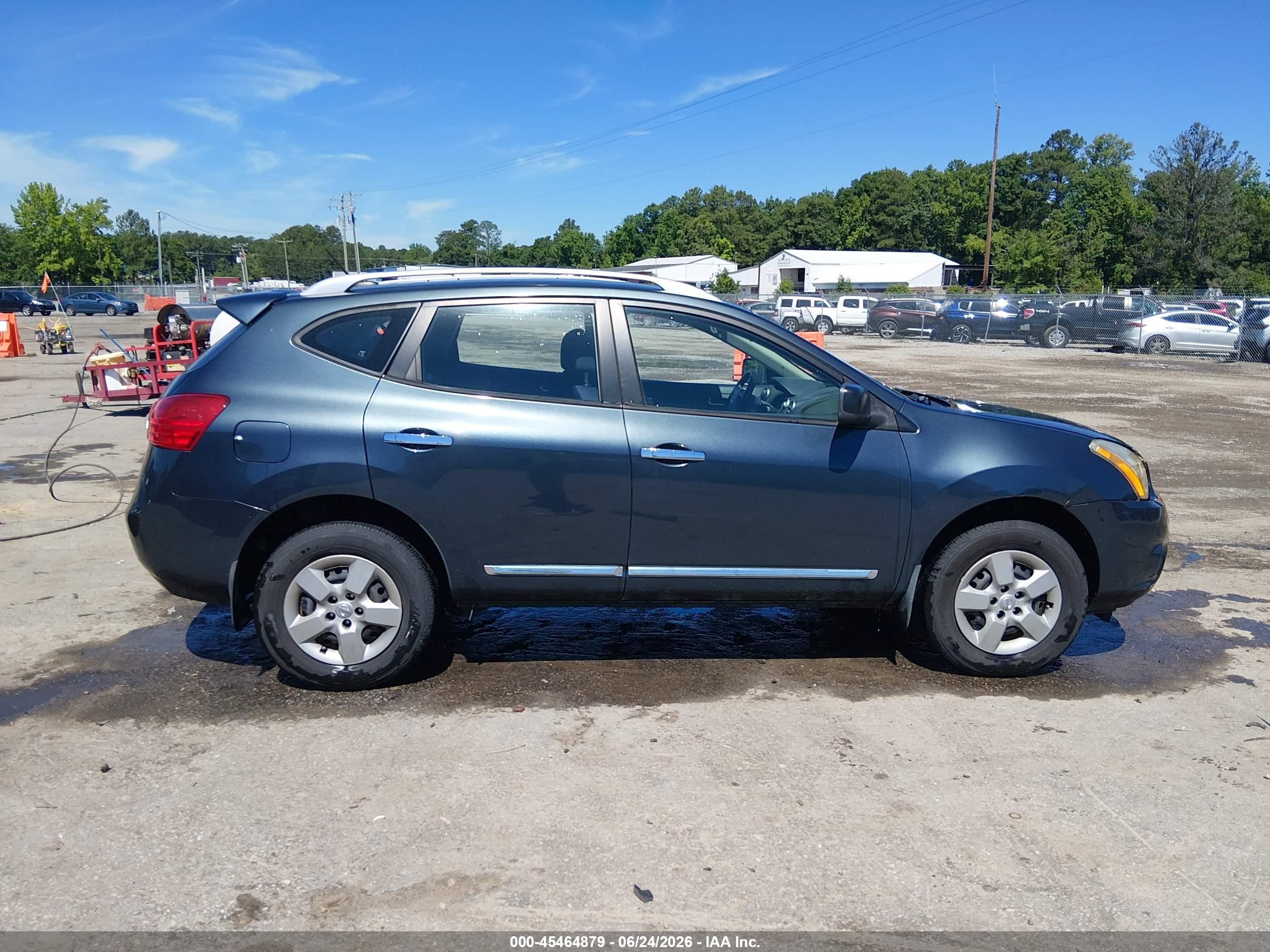 2015 Nissan Rogue Select S Gray vin: JN8AS5MV8FW760074