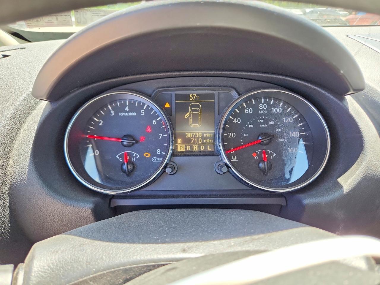 2015 Nissan Rogue Select S Silver vin: JN8AS5MV8FW768983