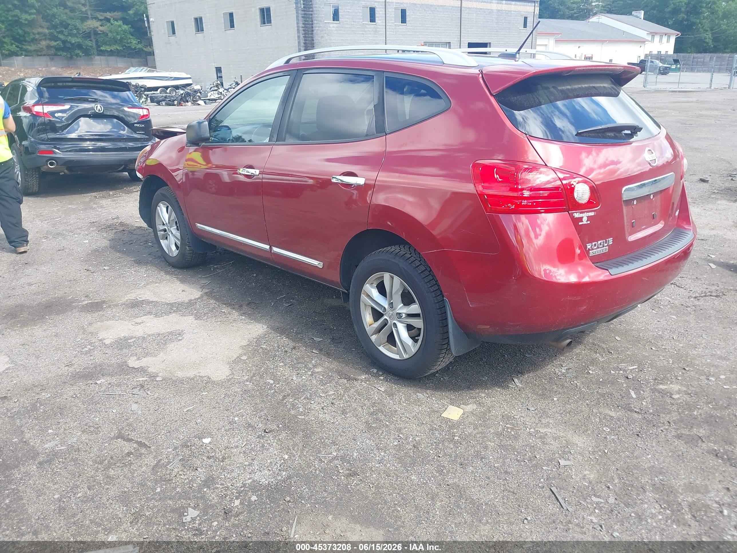 2015 Nissan Rogue Select S Red vin: JN8AS5MV8FW770538