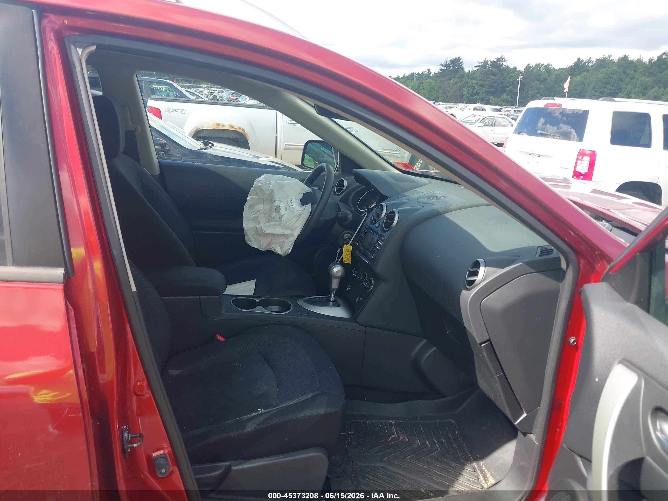 2015 Nissan Rogue Select S Red vin: JN8AS5MV8FW770538