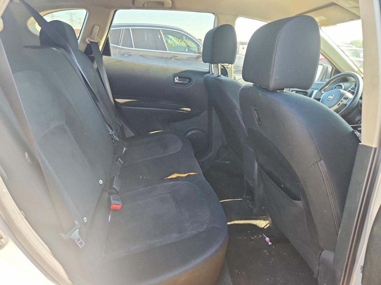 2010 Nissan Rogue S Silver vin: JN8AS5MV9AW114020