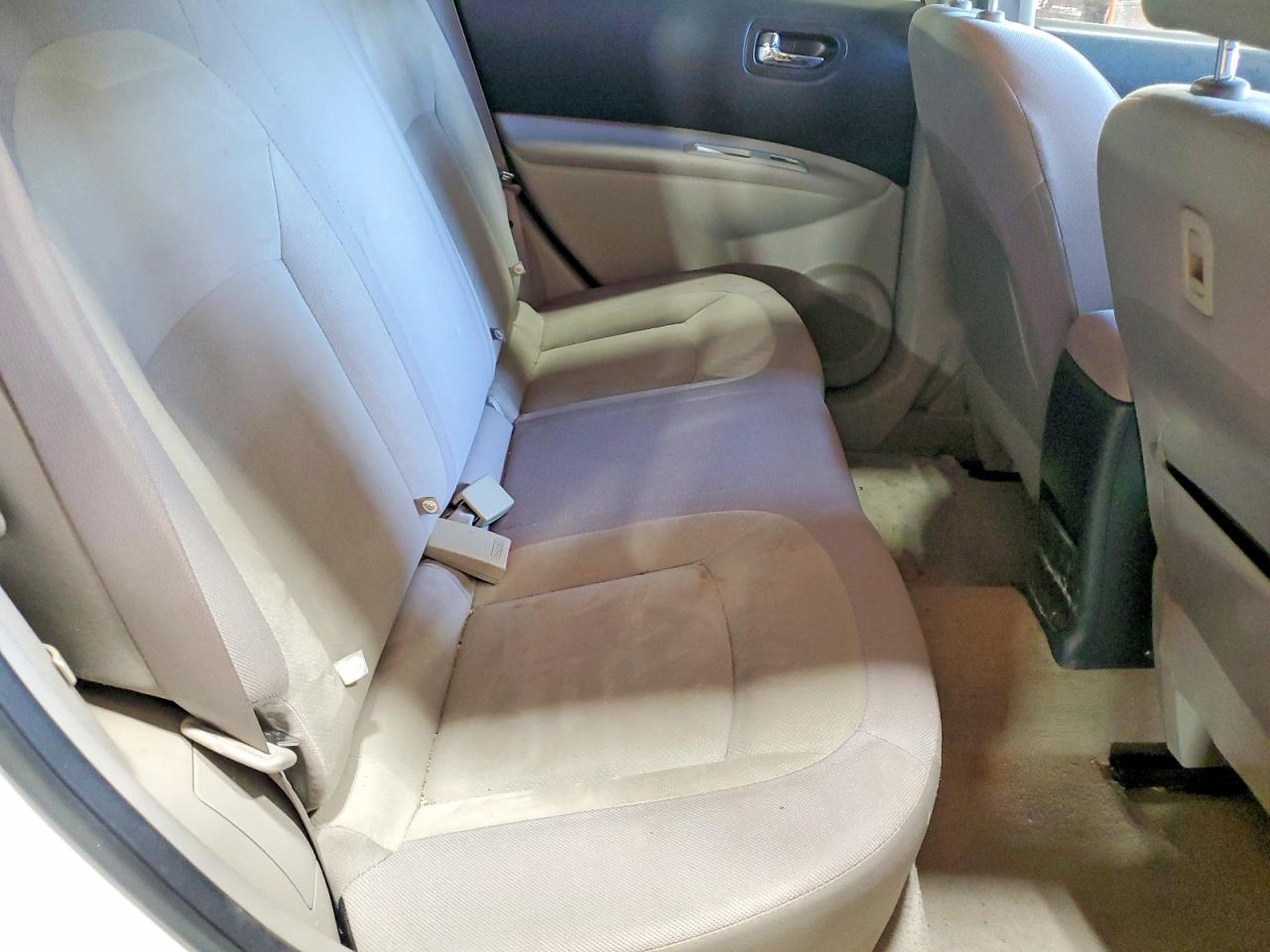 2010 Nissan Rogue S White vin: JN8AS5MV9AW603162