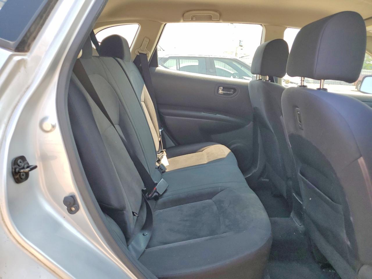 2010 Nissan Rogue S Серебряный vin: JN8AS5MV9AW608345