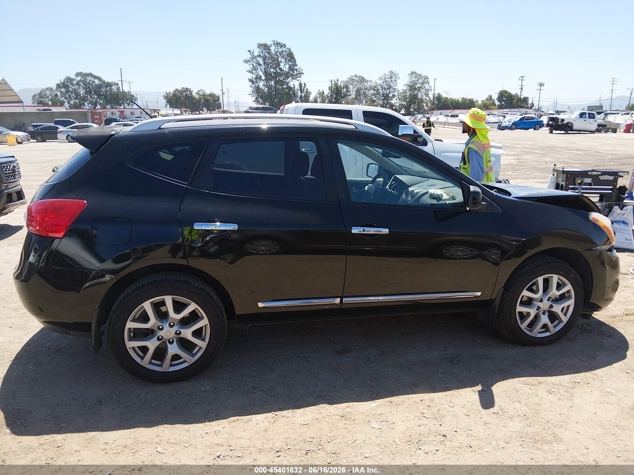 2011 Nissan Rogue Sv Черный vin: JN8AS5MV9BW256613