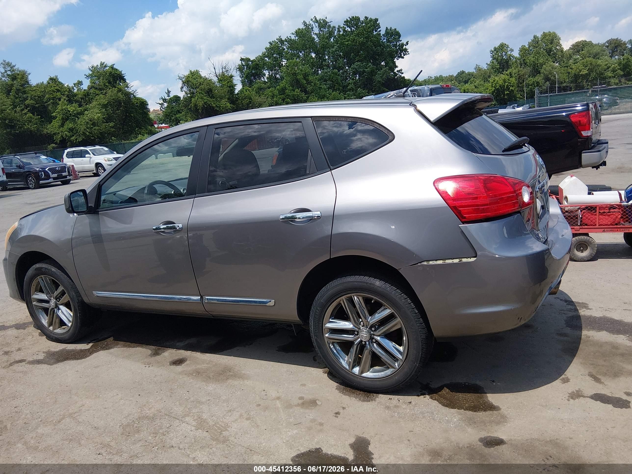 2011 Nissan Rogue S Krom Edition Gray vin: JN8AS5MV9BW269040