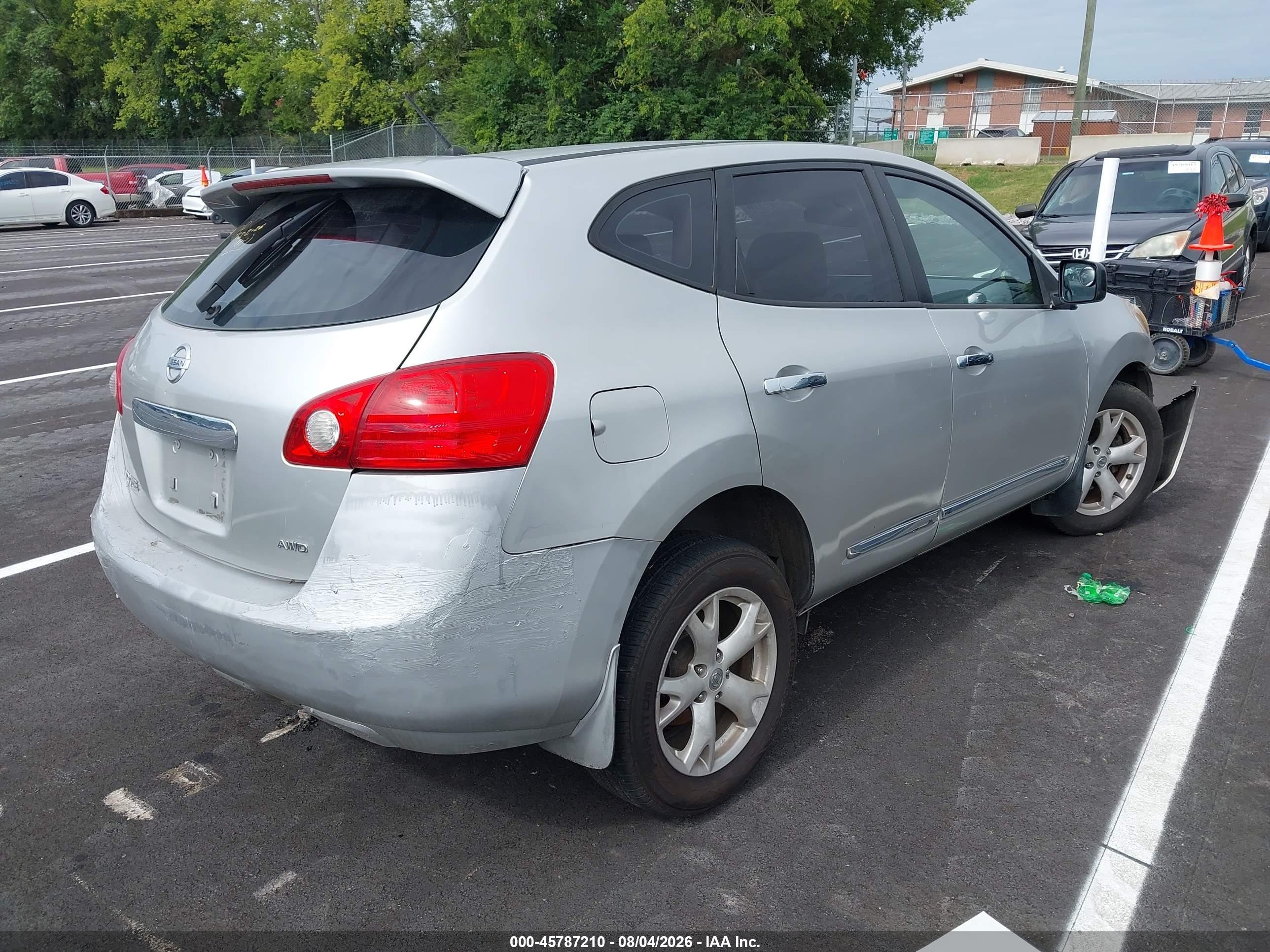2011 Nissan Rogue S Silver vin: JN8AS5MV9BW269801