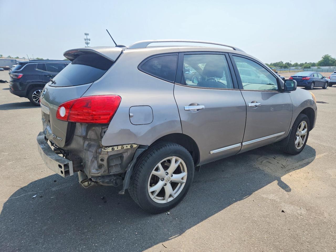 2011 Nissan Rogue S Gray vin: JN8AS5MV9BW283391