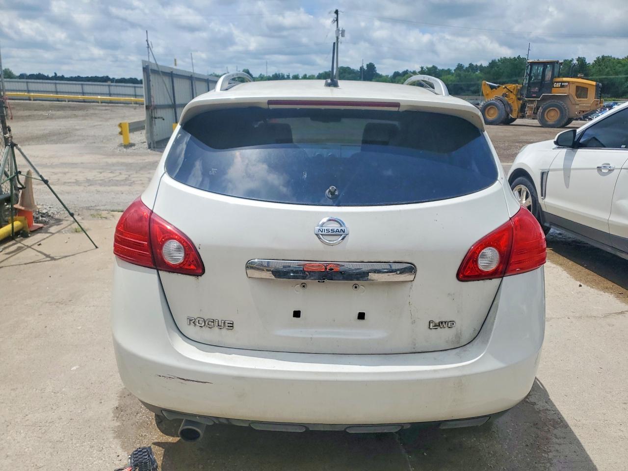 2011 Nissan Rogue S White vin: JN8AS5MV9BW288171
