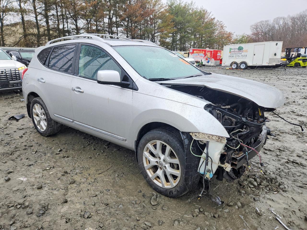 2011 Nissan Rogue S Silver vin: JN8AS5MV9BW303865