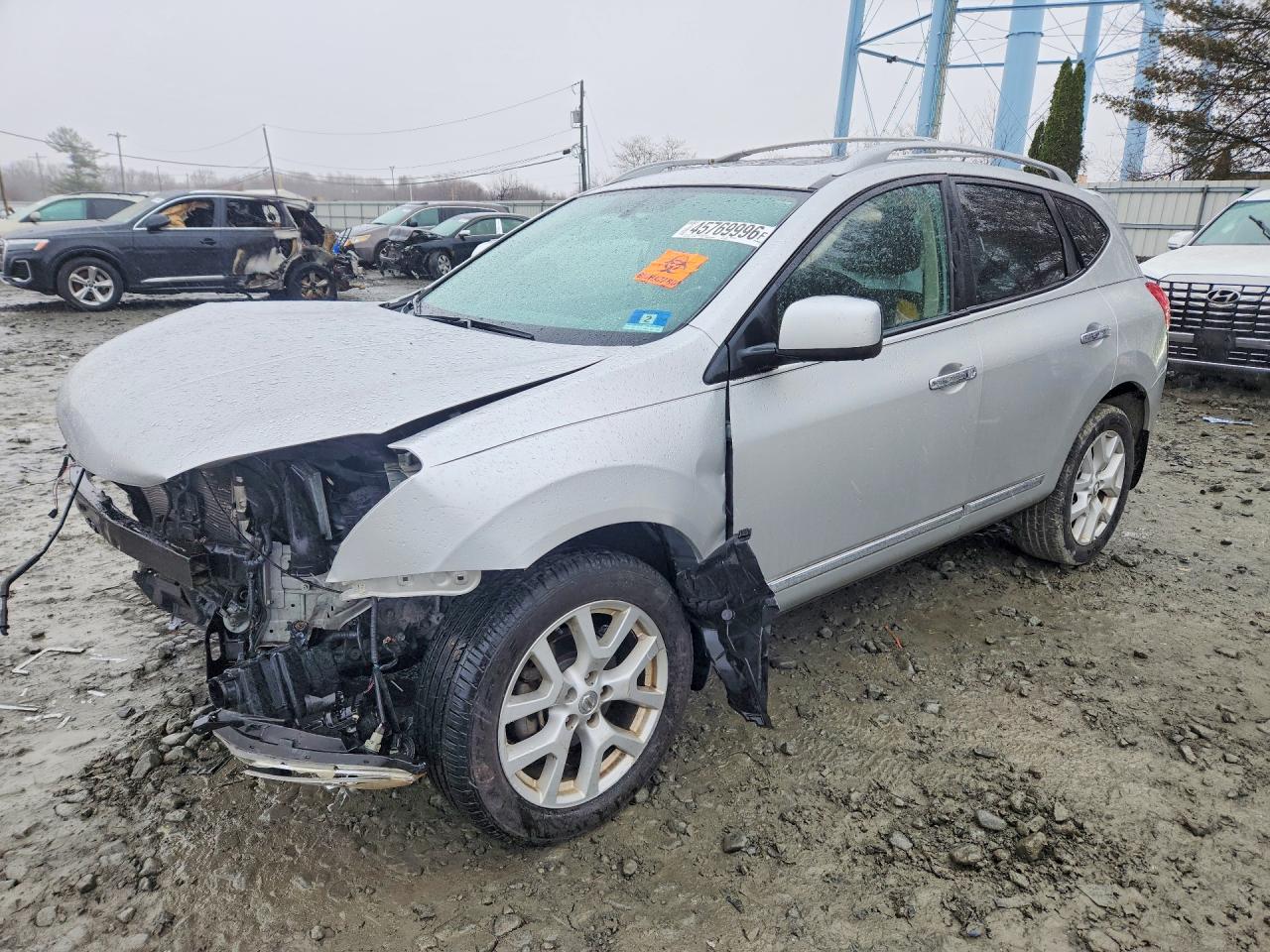 2011 Nissan Rogue S Silver vin: JN8AS5MV9BW303865