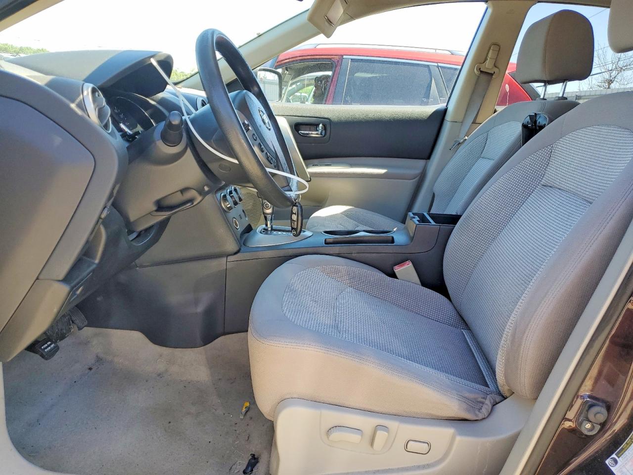 2011 Niss Rogue Purple vin: JN8AS5MV9BW306913