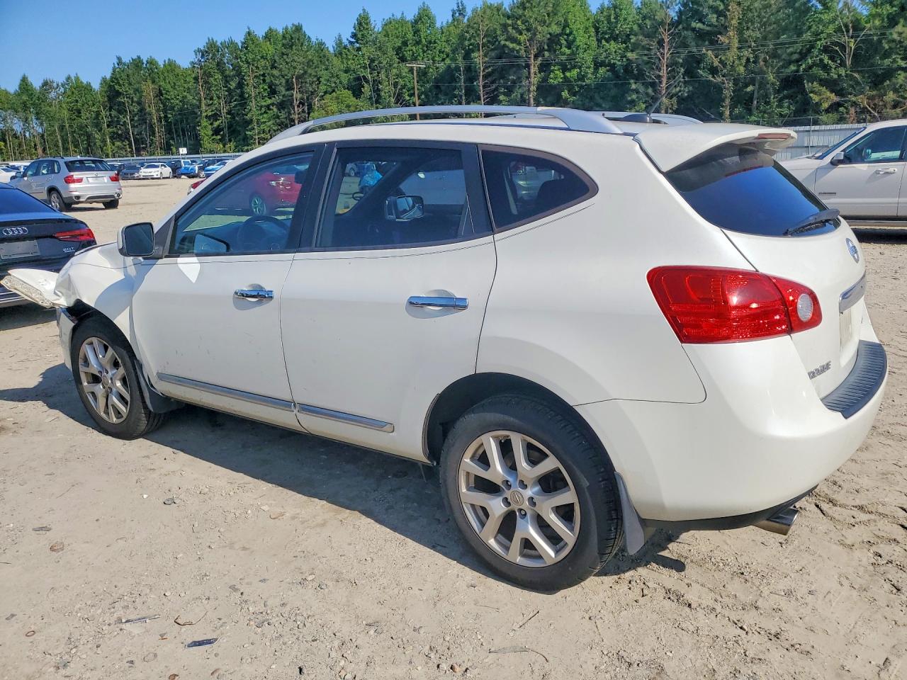 2011 Nissan Rogue S White vin: JN8AS5MV9BW313862