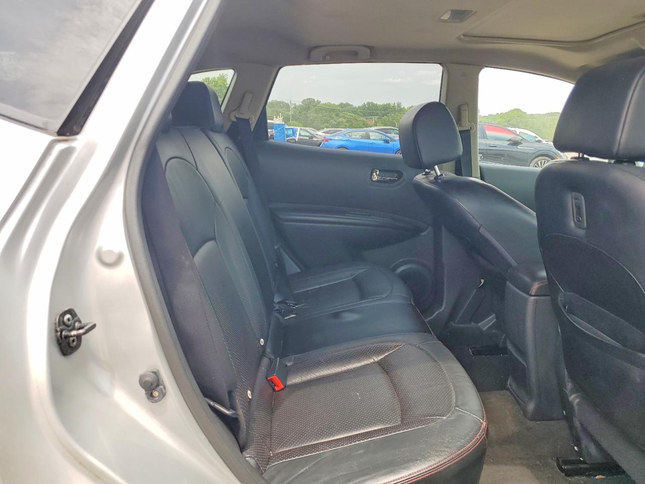 2012 Nissan Rogue S Silver vin: JN8AS5MV9CW364568